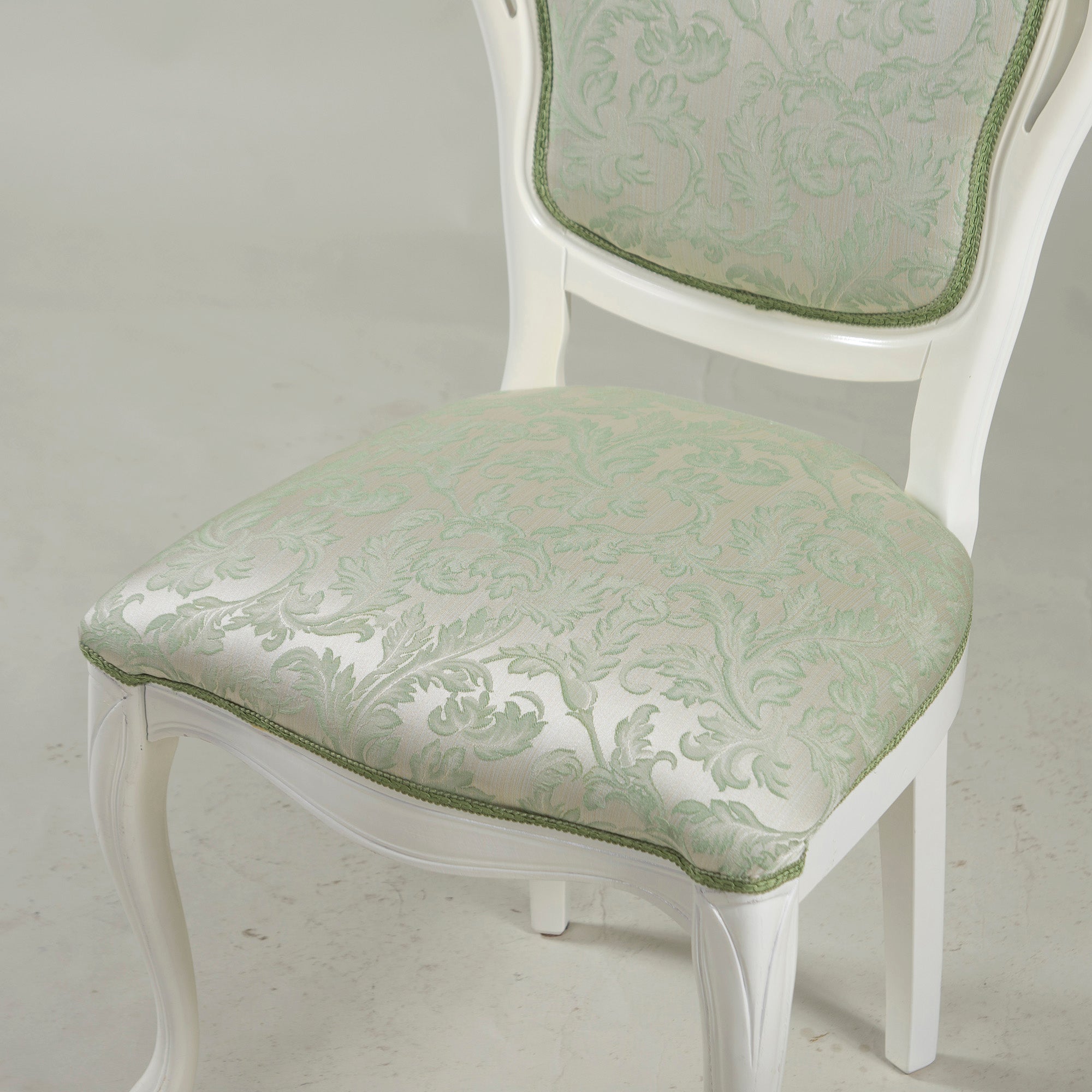 Italian Dining Chair Mobile Classico Salon Chair Cat Leg Sculpture Classic Elegant Rococo Antique Style
