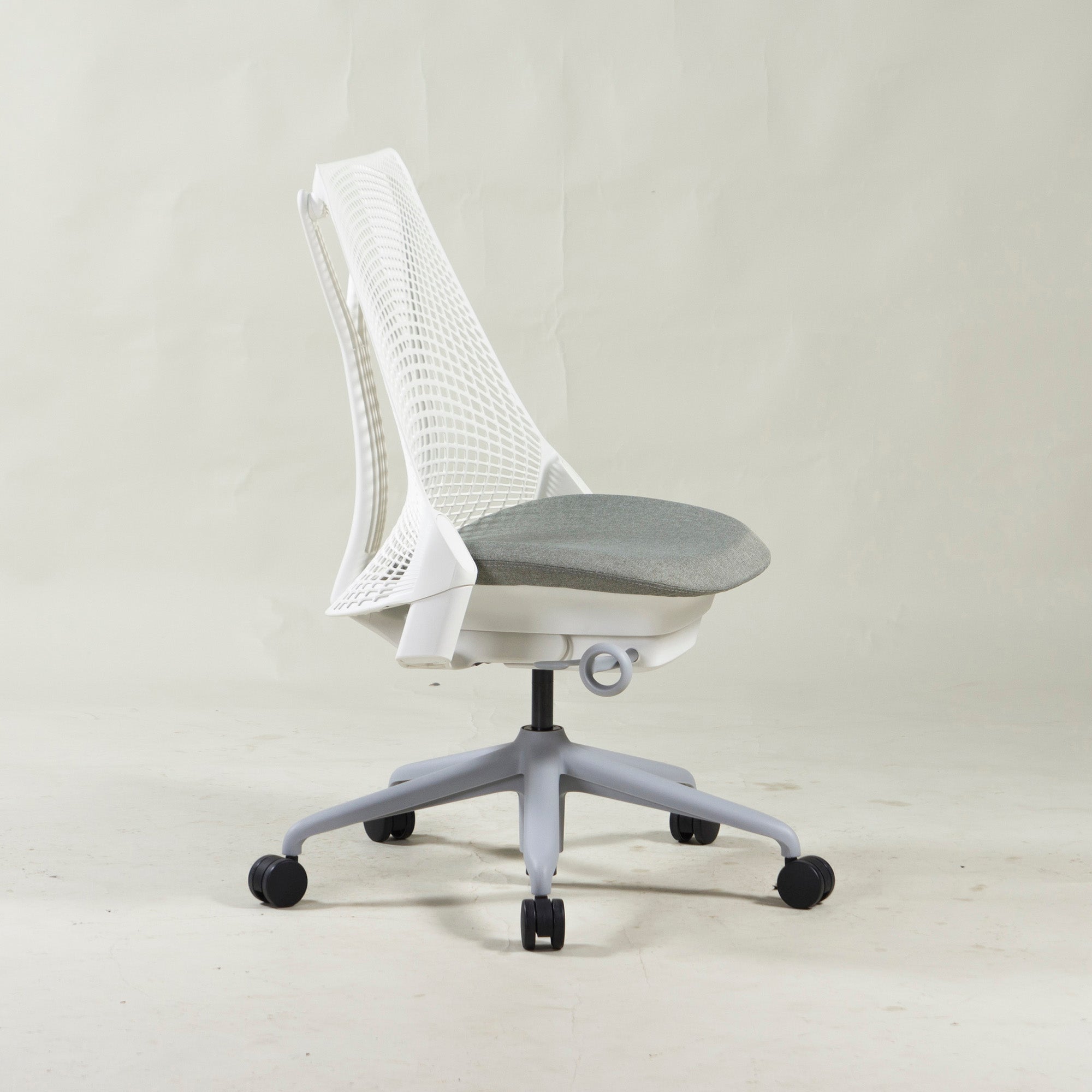 ◆Beautiful product◆Herman Miller/Herman Miller Sail Chair Armless White x Gray Desk chair OA chair Height adjustable Reclining