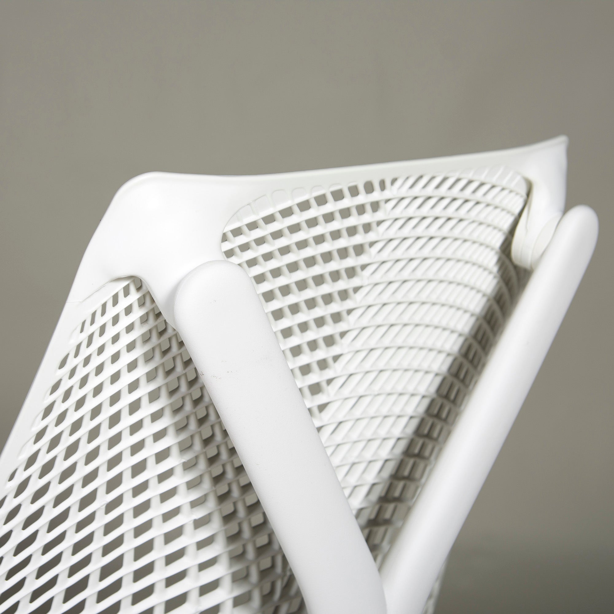 ◆Beautiful product◆Herman Miller/Herman Miller Sail Chair Armless White x Gray Desk chair OA chair Height adjustable Reclining