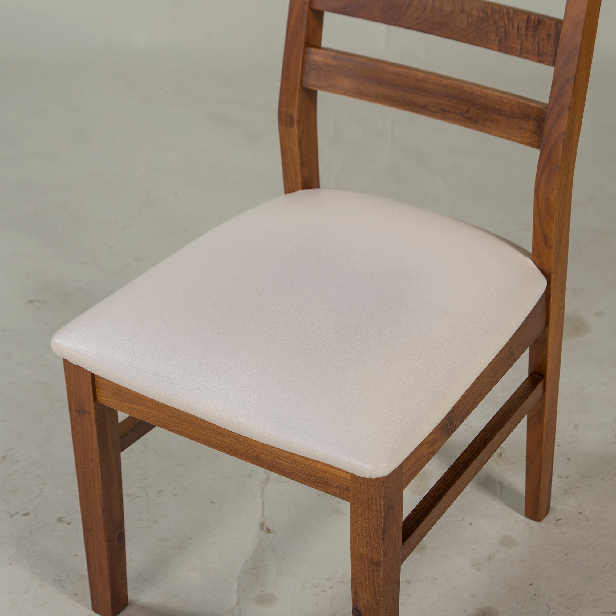 Seki Furniture 5-piece dining set ORZ/Ozu Solid walnut Oil finish Crashgate Natural Maintenance completed