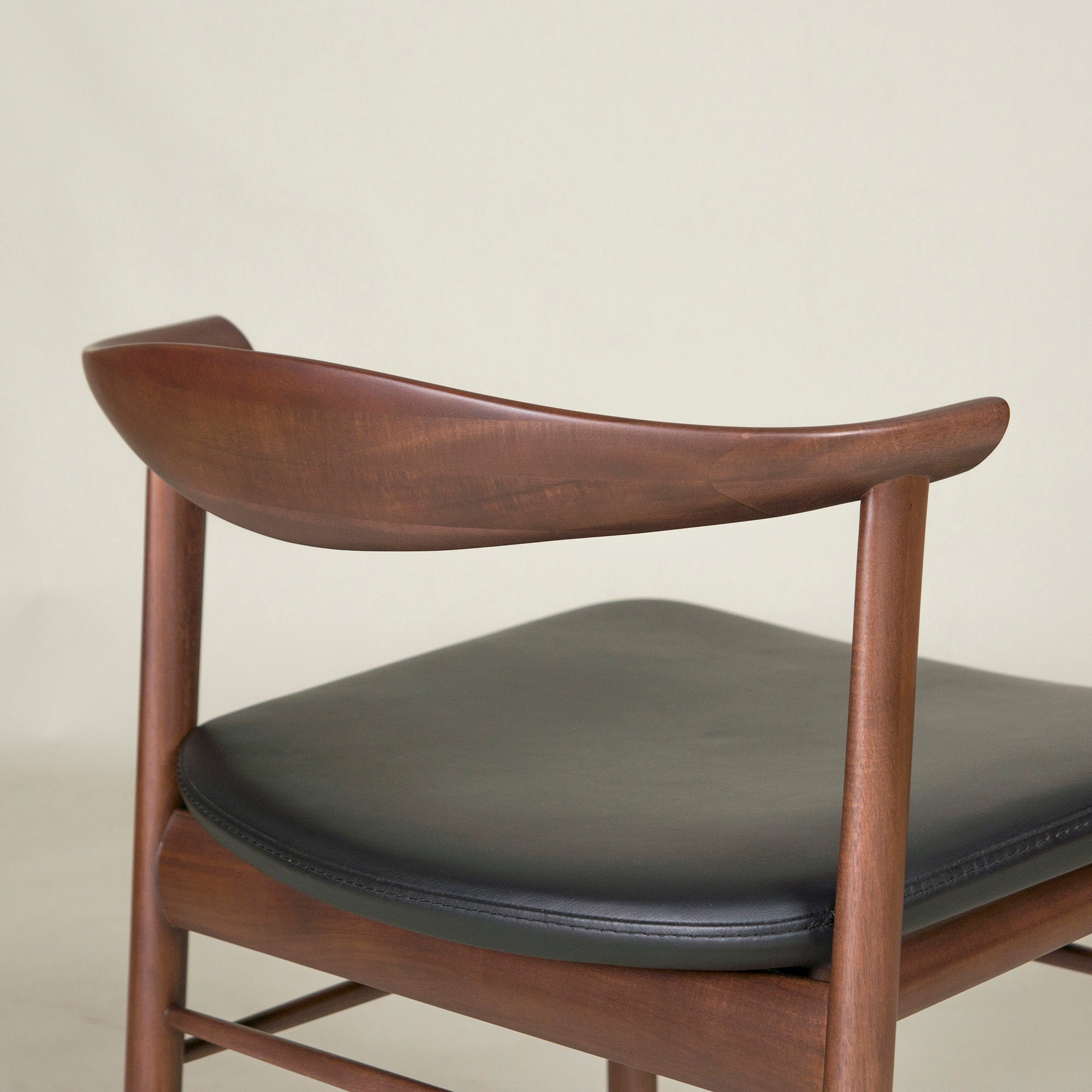 Asahi Wood Processing Dining Chair AMLYS/Amris Torneo/Torneo Side Chair (2) Acacia Wood x Ebony Hans S. Jacobsen Nordic