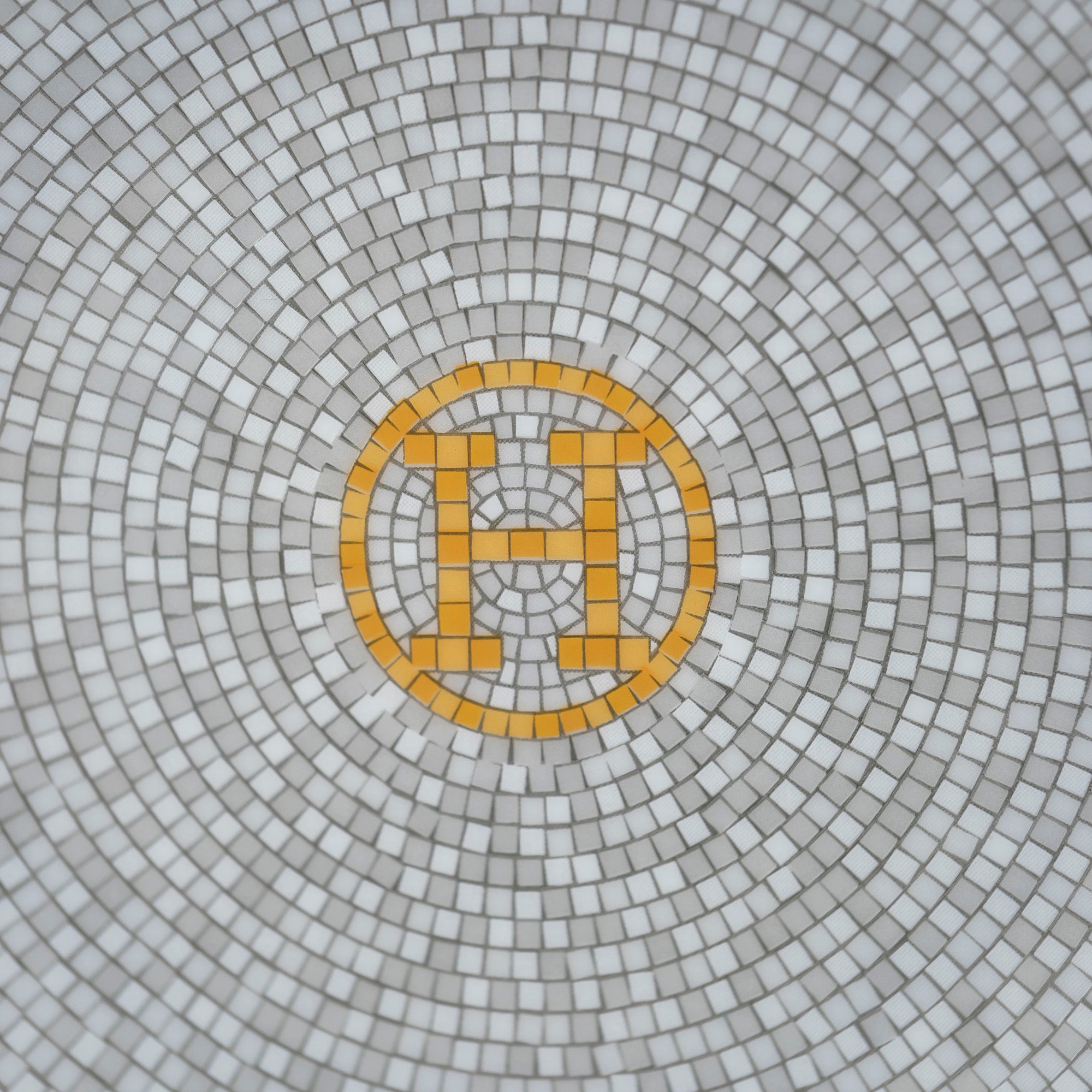 Hermes Mosaic Van Quatre HERMES MOSAIQUE AU 24 Plate 16cm Good Condition (1)