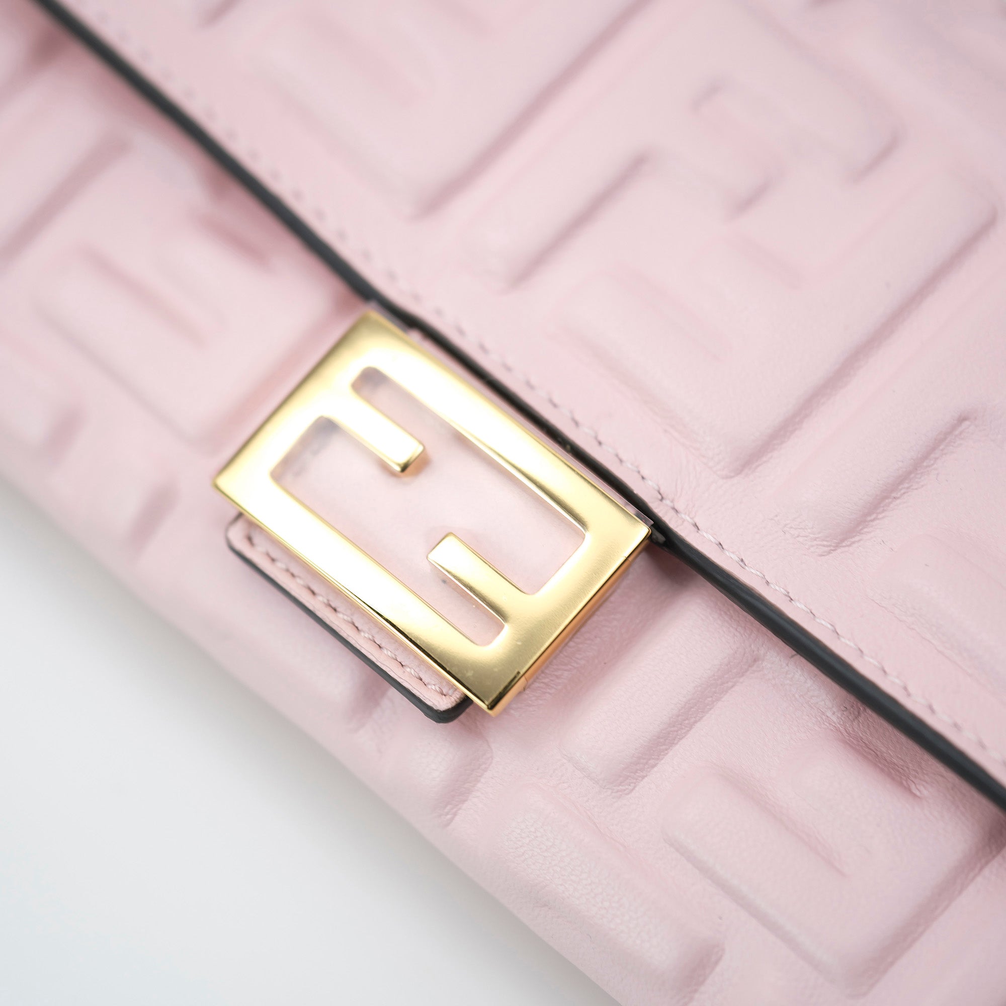 FENDI Long Wallet Continental Wallet FendiGraphie Pink FF Nappa Leather 8M0251 Good Condition