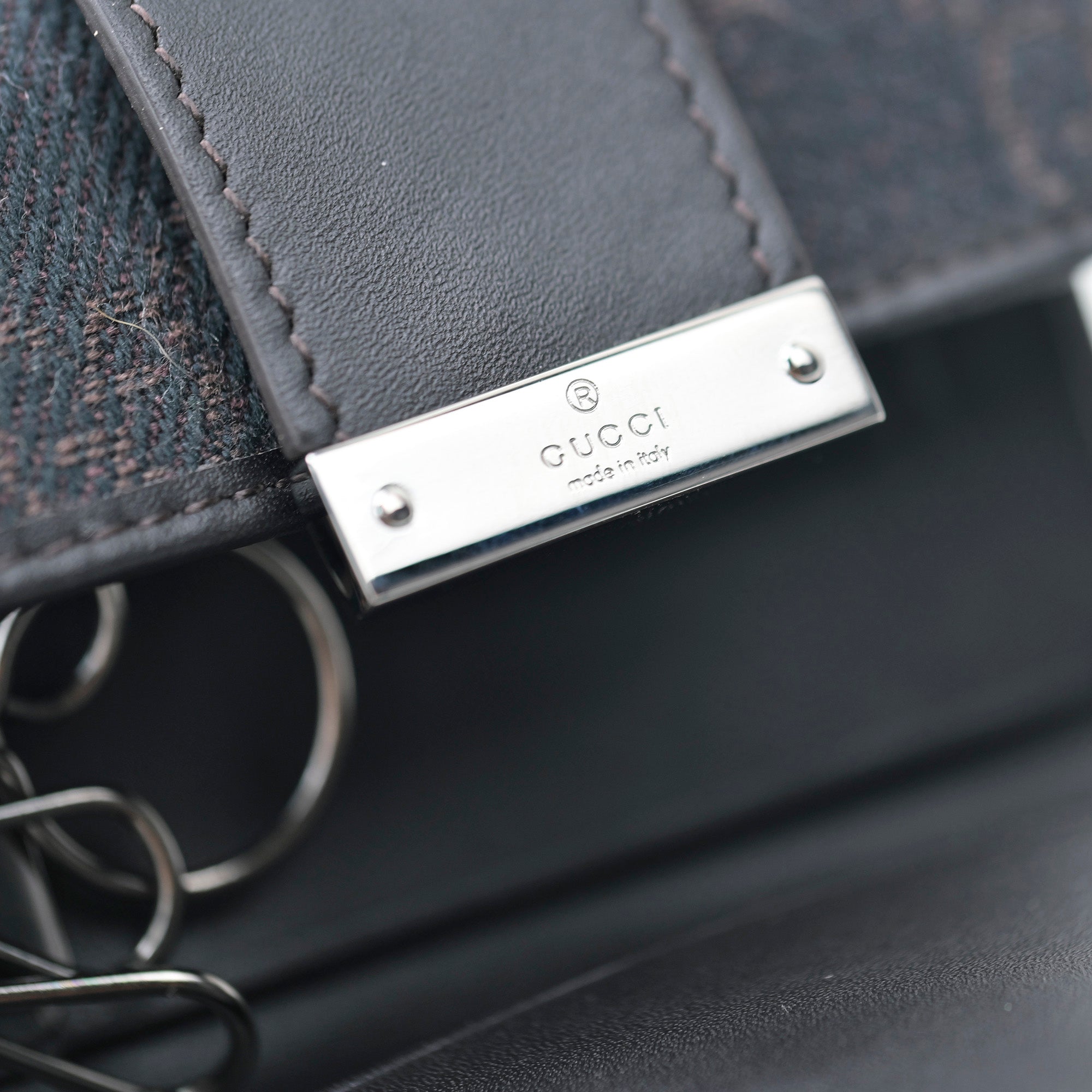 GUCCI GG Canvas Leather 6-Key Case 74212 0416 Black Brown