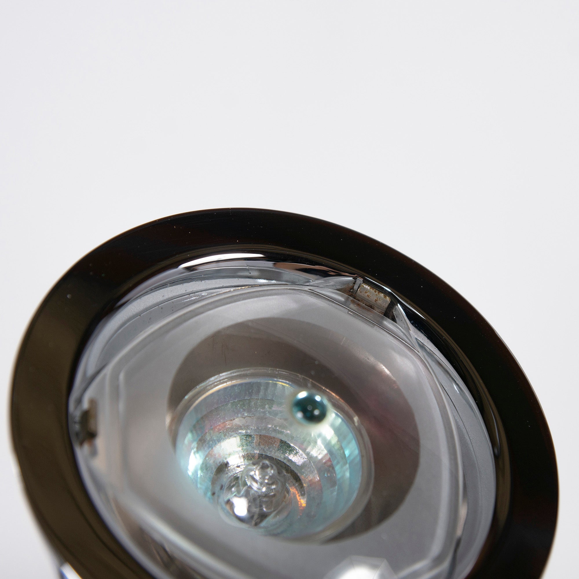 FLOS Table Lamp FLOS ARA Desk Lamp (2) Philippe Starck Space Age Modern Made in Italy Discontinued Indirect Lighting