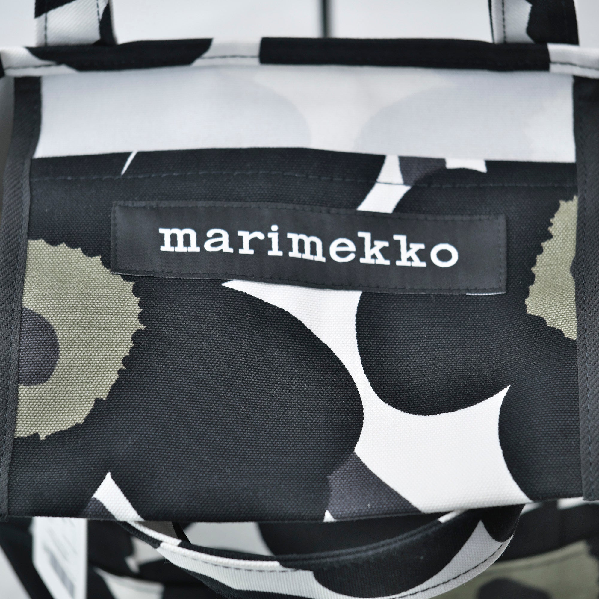 Marimekko Seidi Pieni Unikko Tote Bag Black Good Condition