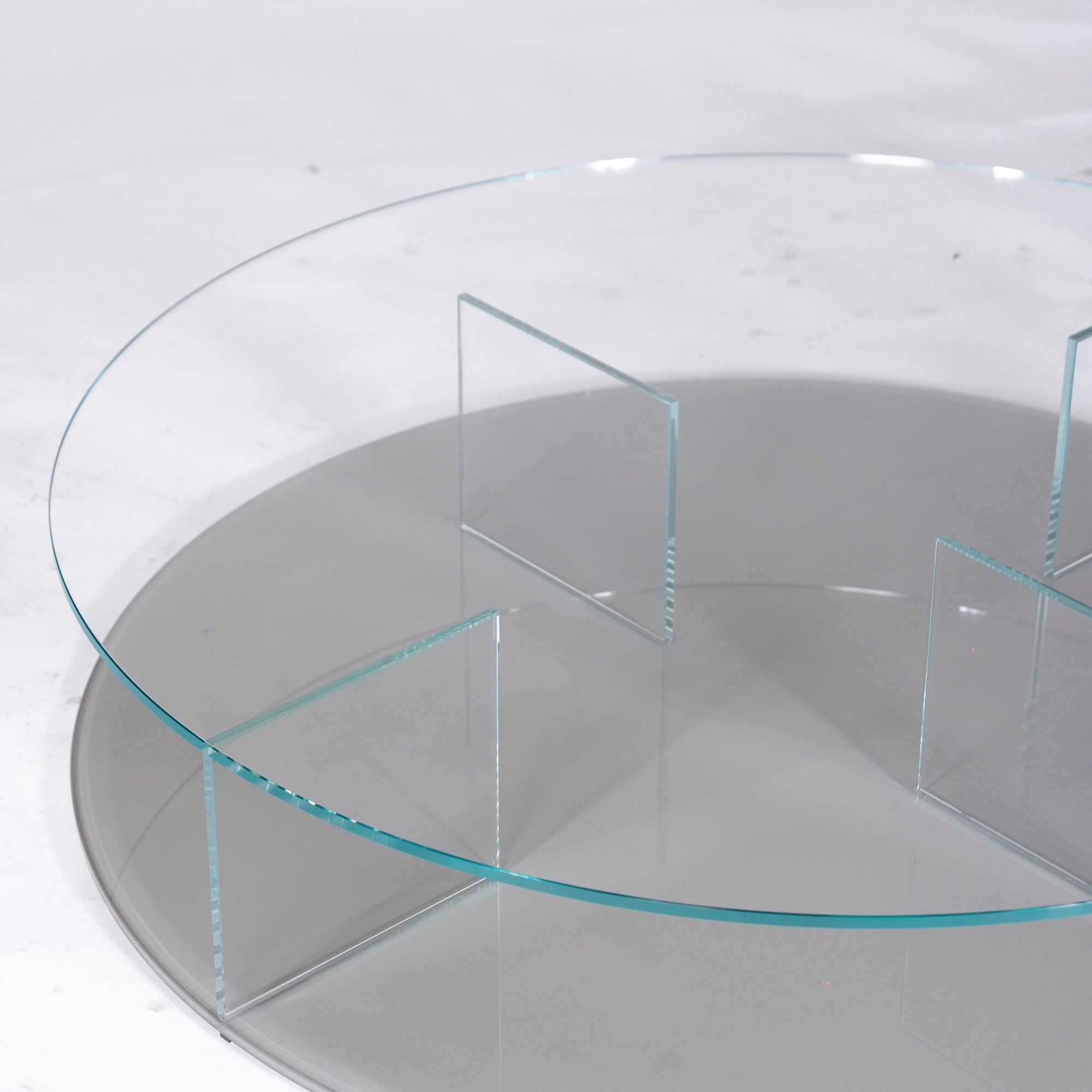 Cassina Low Table ◆Limited delivery within Tokyo◆ Cassina 269 MEX Low Table Round Table Living Table