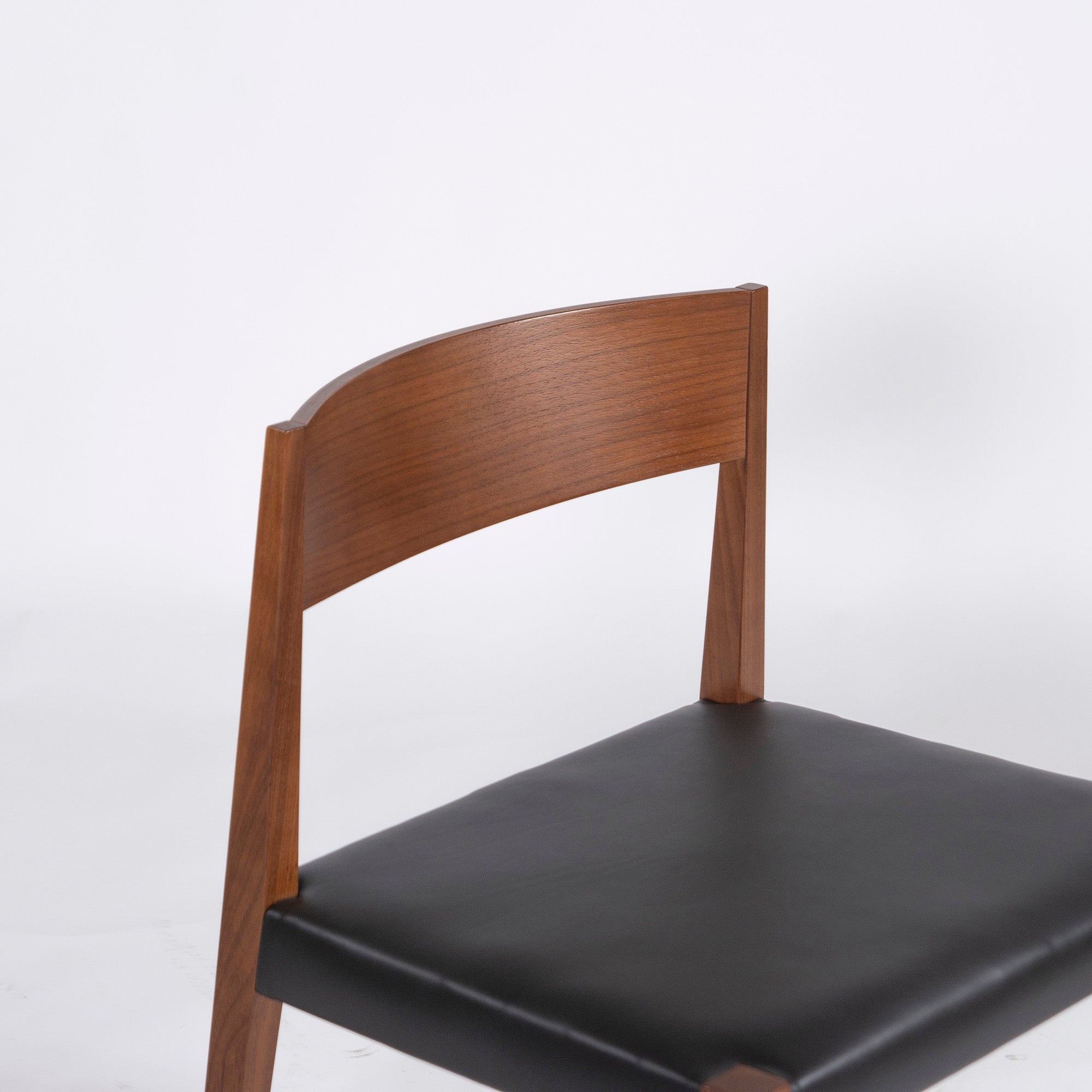 Arflex Dining Chair arflex SHIN Shin Chair (4) Walnut Italian Modern Discontinued Reupholstered