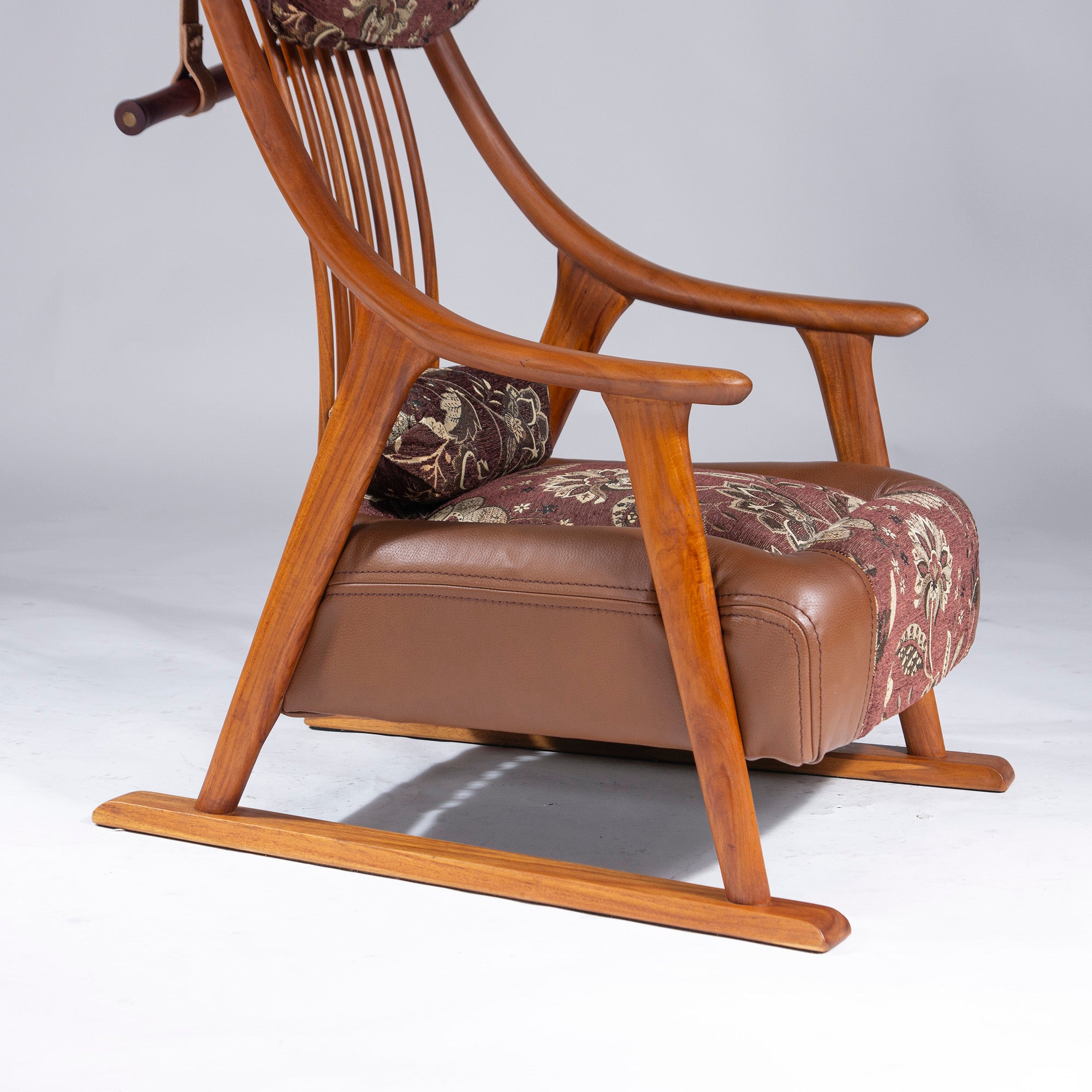 BC Kobo Lounge Chair, Craft Chair, Solid Teak, Genuine Leather, Fabric, Cushion Included, Personal Chair, Armchair, Japanese Modern