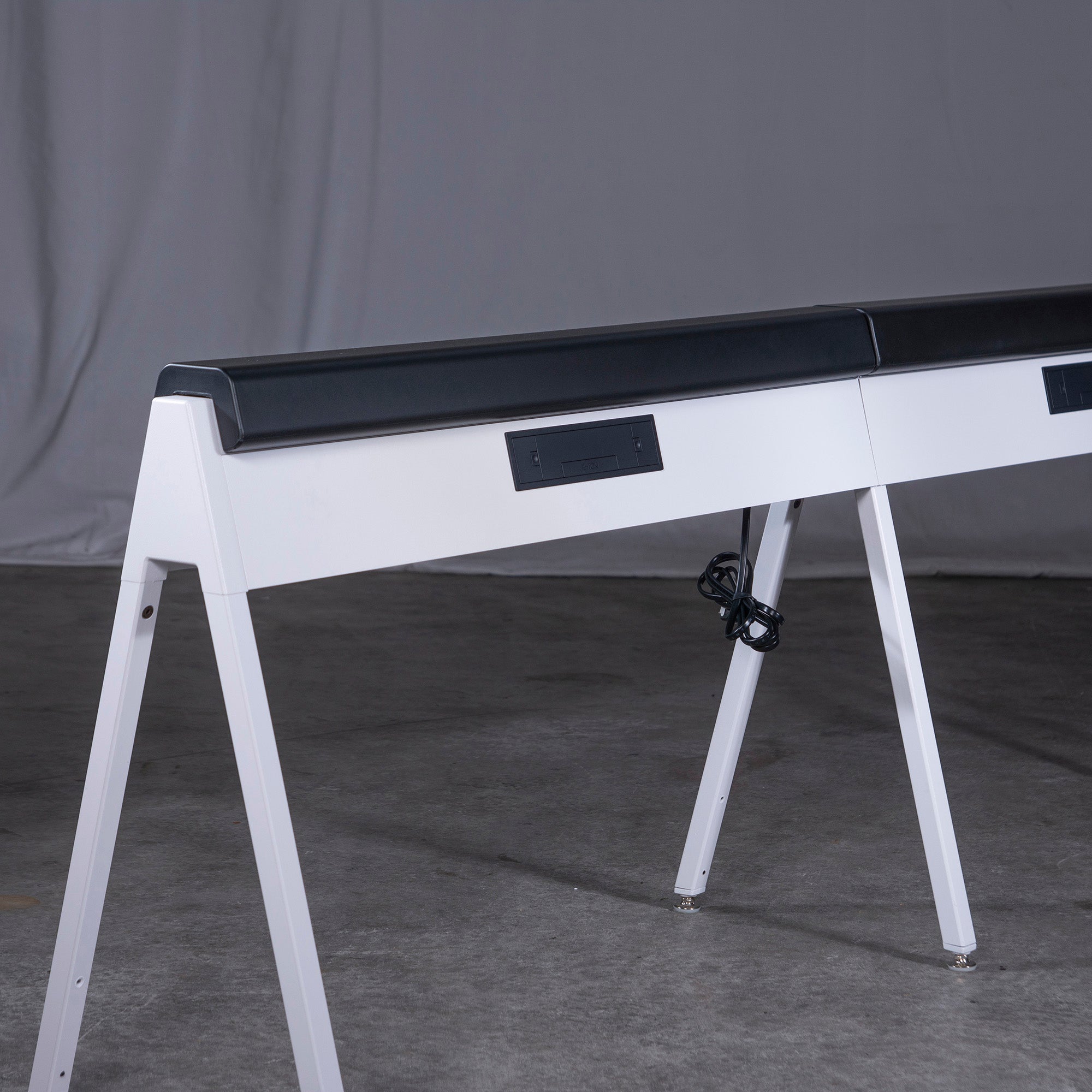 ◆Kanto region limited delivery◆ Knoll Bench, Horsepower, 3-section bench, with power outlet, office furniture, designer furniture, modern design, rare