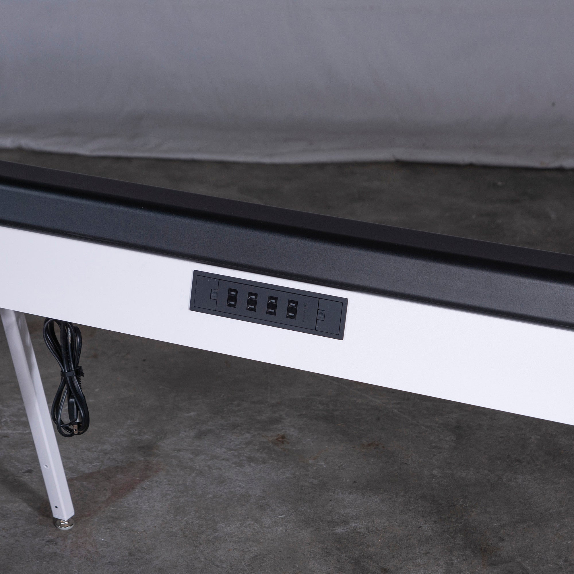 ◆Kanto region limited delivery◆ Knoll Bench, Horsepower, 3-section bench, with power outlet, office furniture, designer furniture, modern design, rare