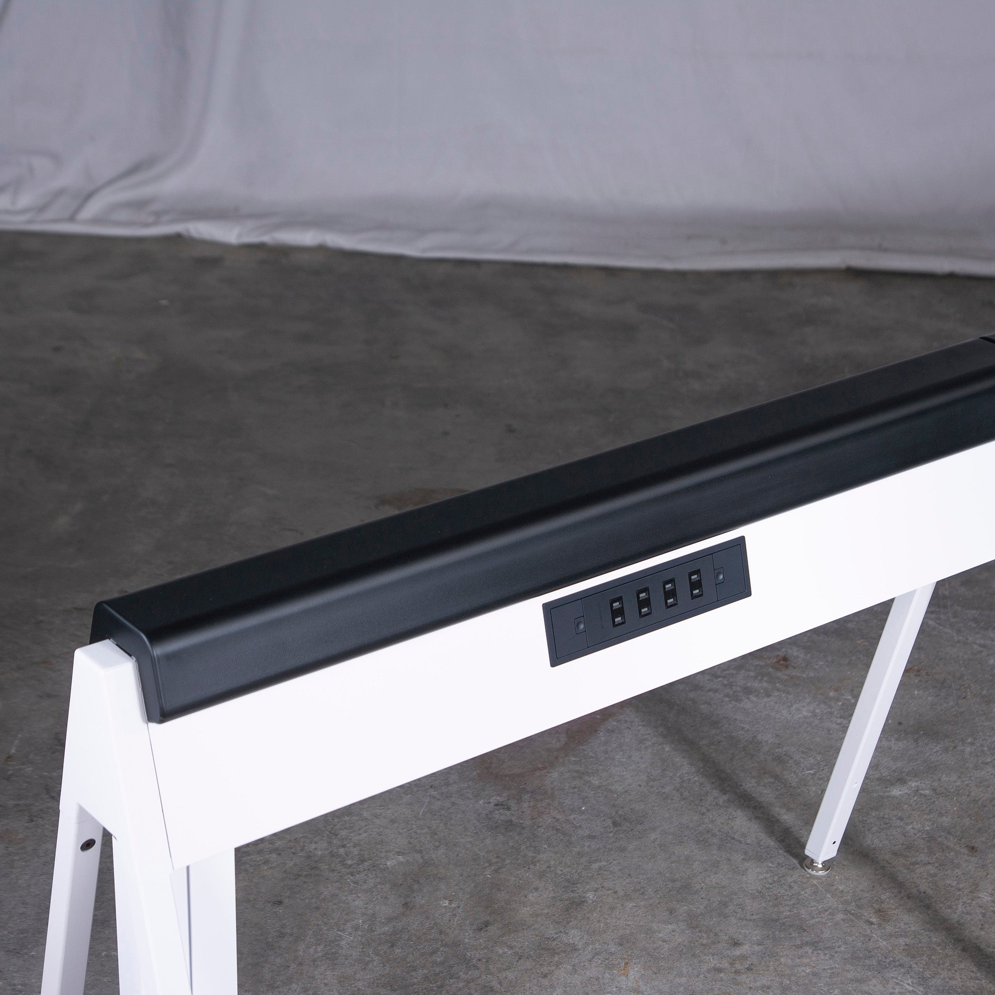 ◆Kanto region limited delivery◆ Knoll Bench, Horsepower, 3-section bench, with power outlet, office furniture, designer furniture, modern design, rare