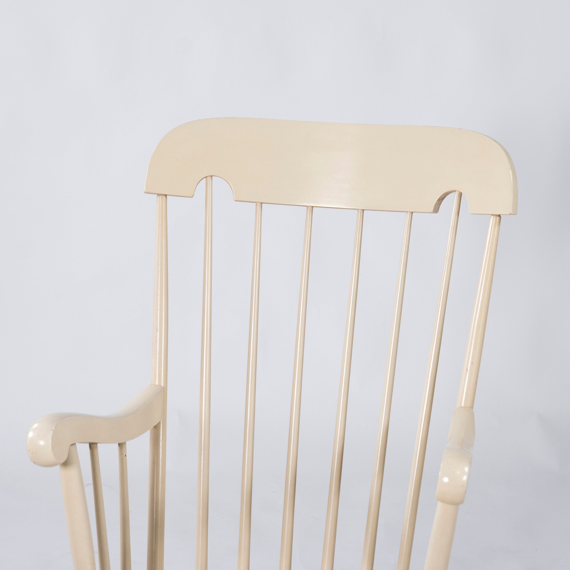 Hida Sangyo Rocking Chair HIDA Old Logo White Rare Color Showa Retro Antique Vintage Solid Wood Windsor