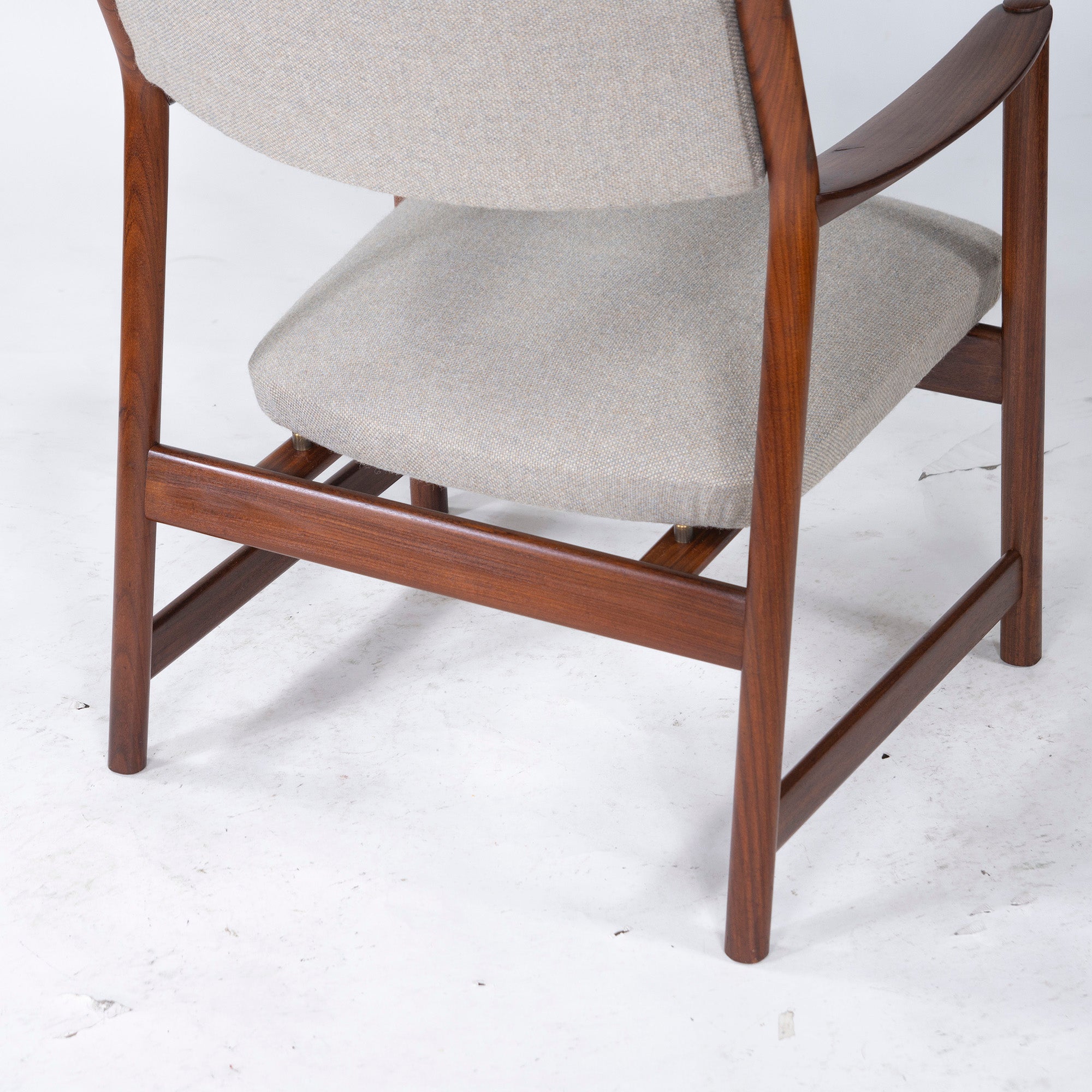 Nordic vintage lounge chair 1960s Dokka Mobler Norway teak wood midcentury Nordic modern 1P sofa