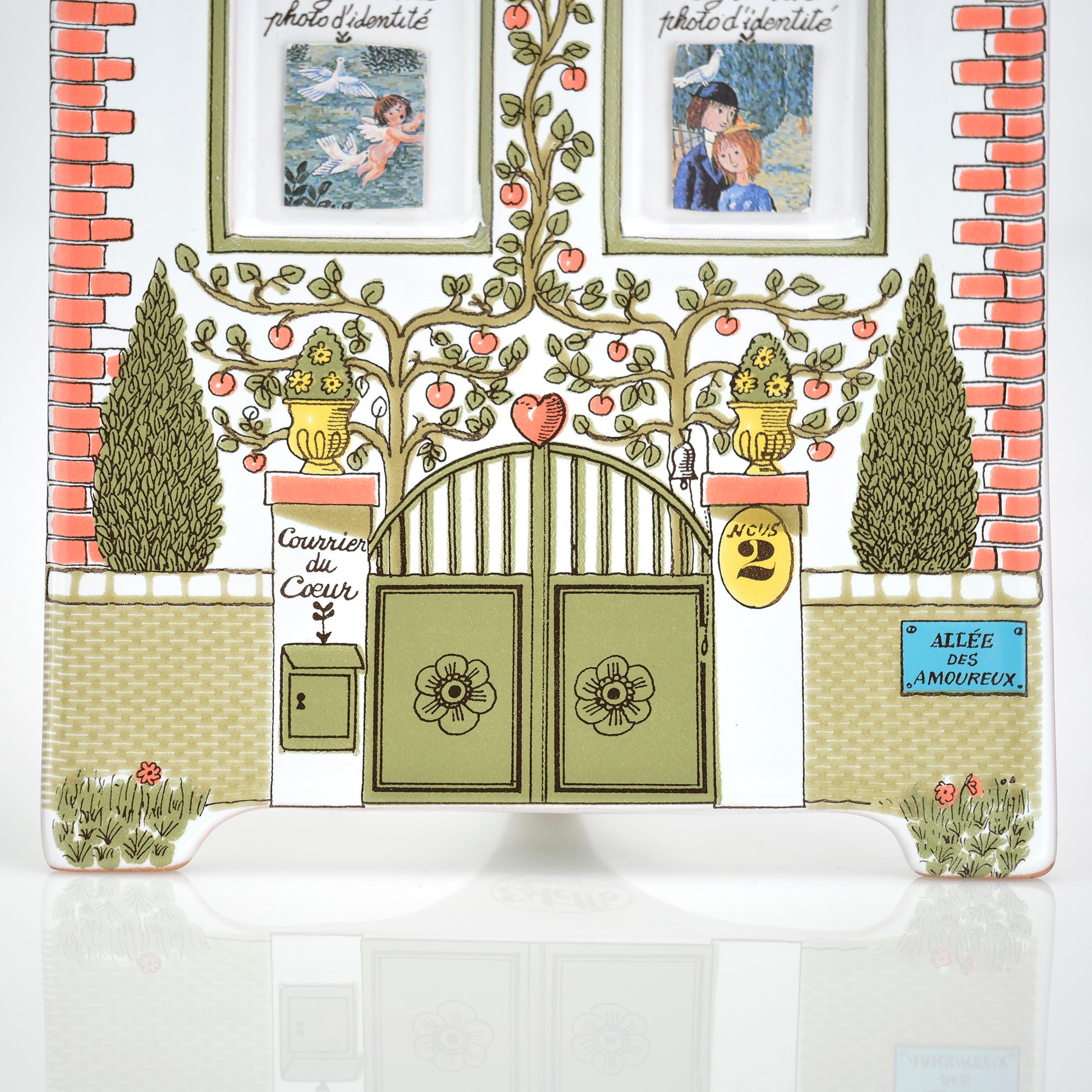 Estello French ceramics, interior goods, decorative items, photo frames, defective items