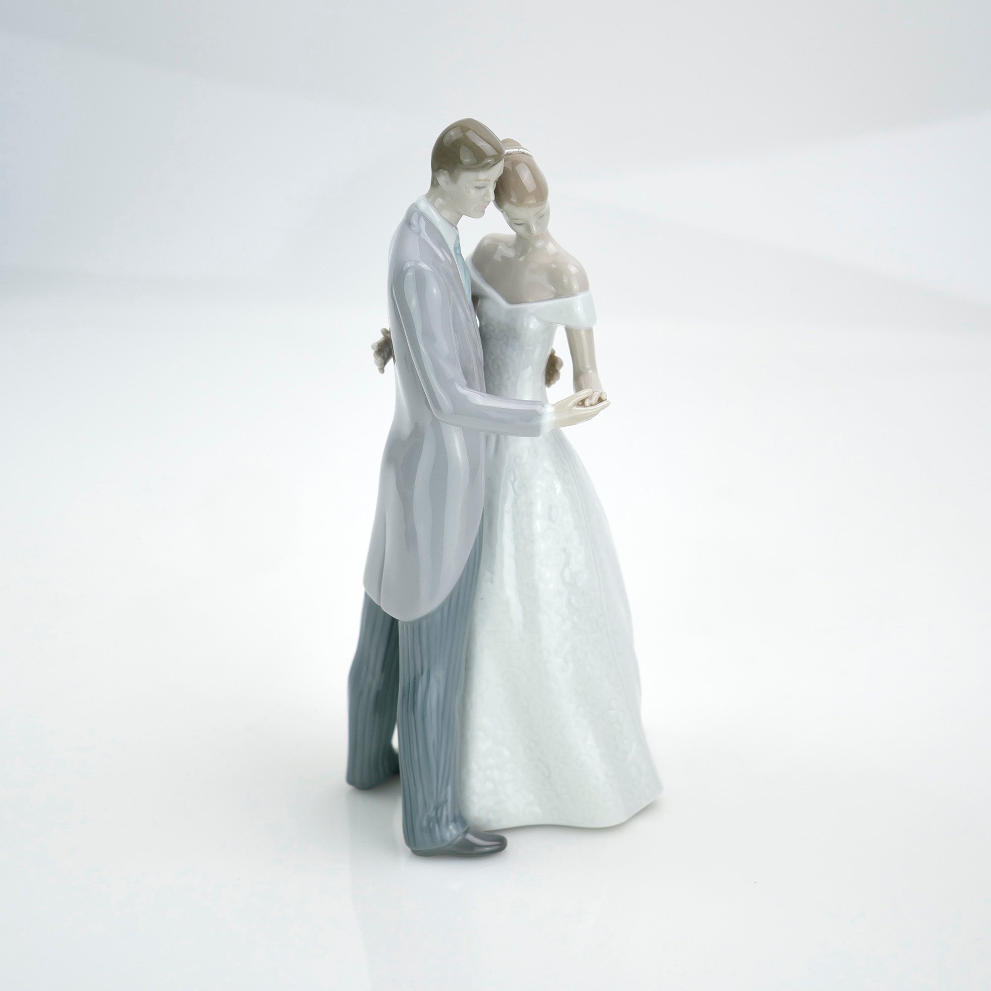 LLADRO Together Forever Alfredo Llorens 01008107 Figurine 2005 release Good condition
