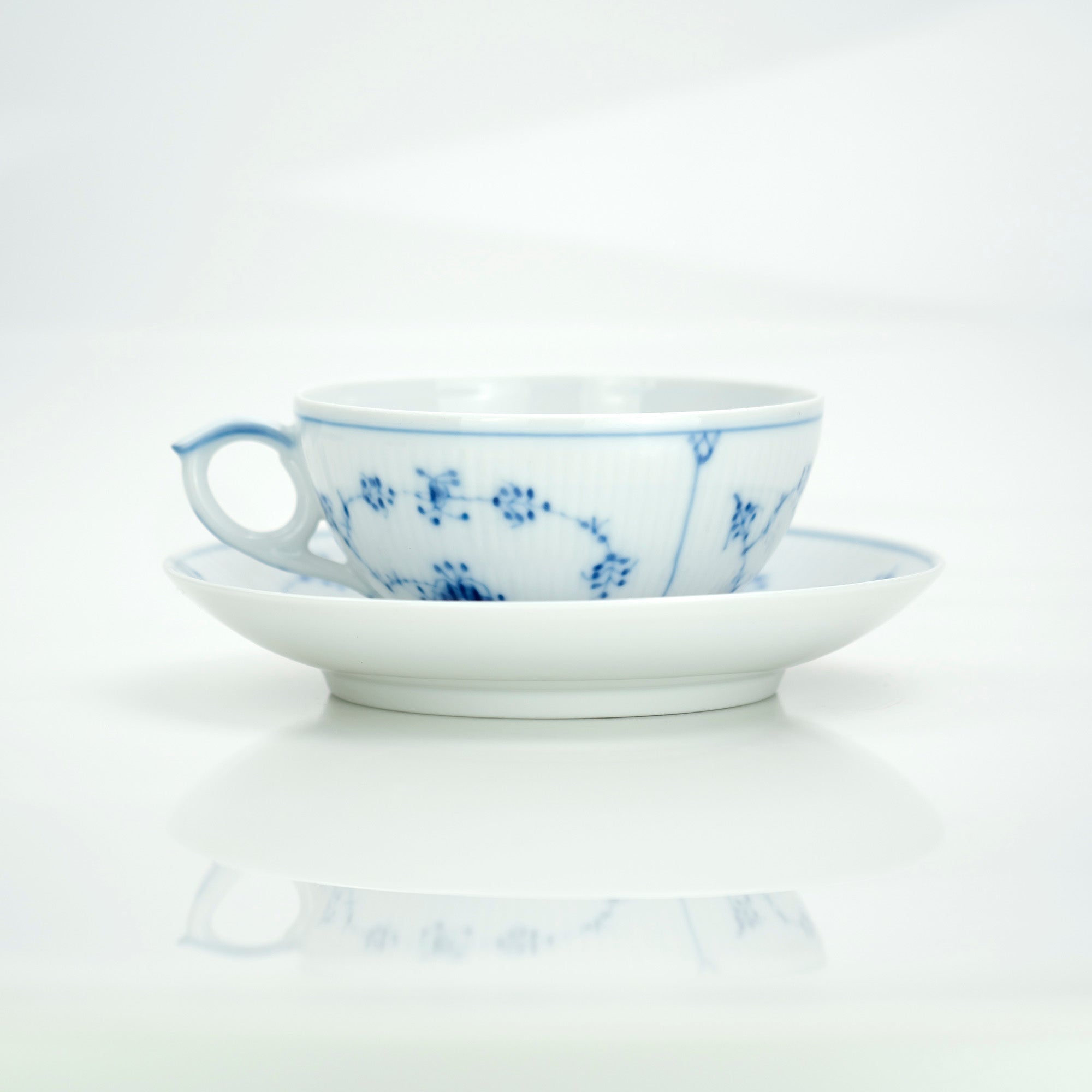 Royal Copenhagen Blue Fluted Plain Teacup and Saucer (2) in good condition