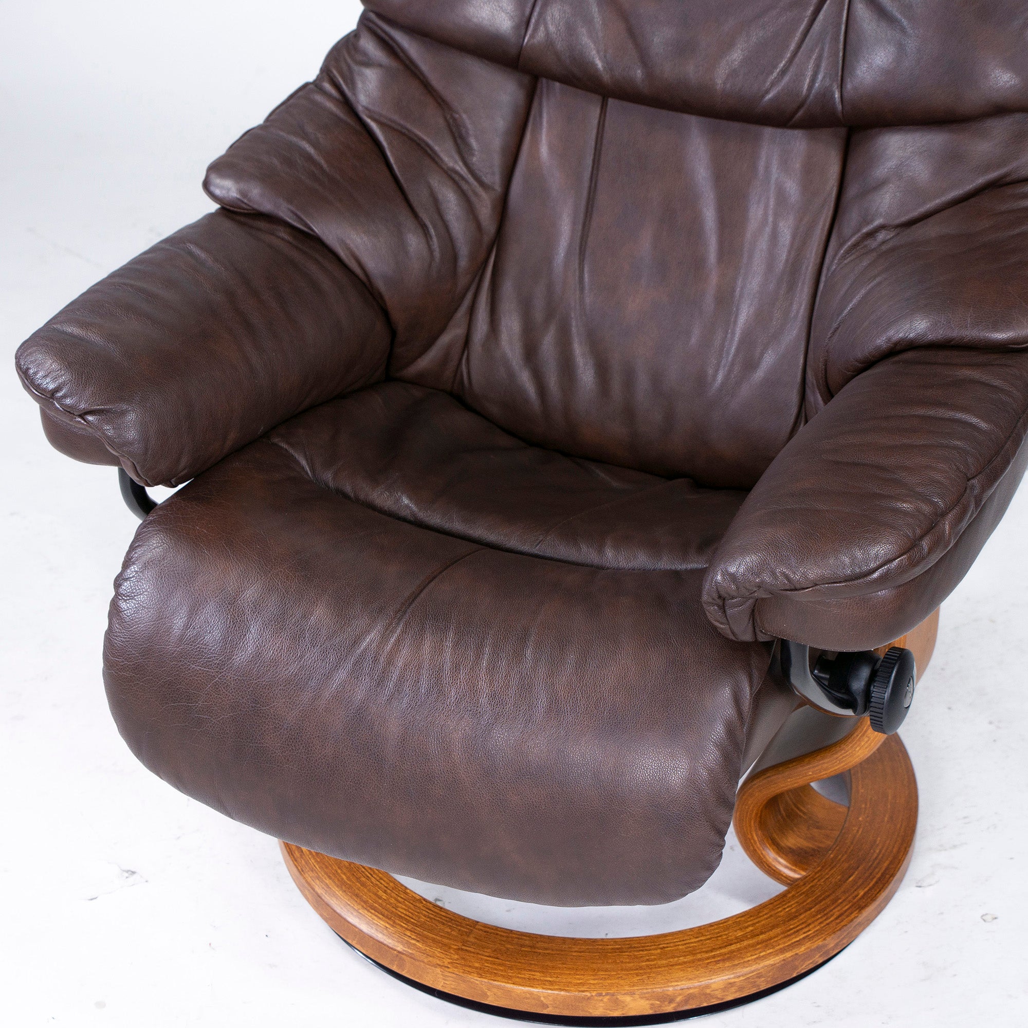 Ekornes Recliner Chair & Ottoman Ekornes Stressless Stressless Chair Reno S Size Brown High Back Genuine Leather
