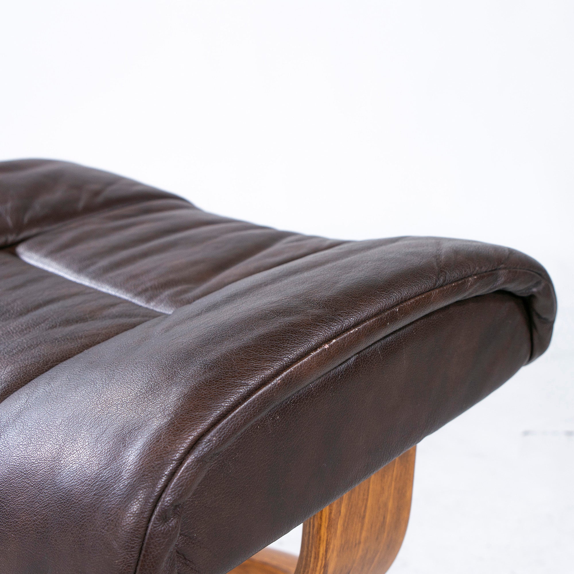 Ekornes Recliner Chair & Ottoman Ekornes Stressless Stressless Chair Reno S Size Brown High Back Genuine Leather