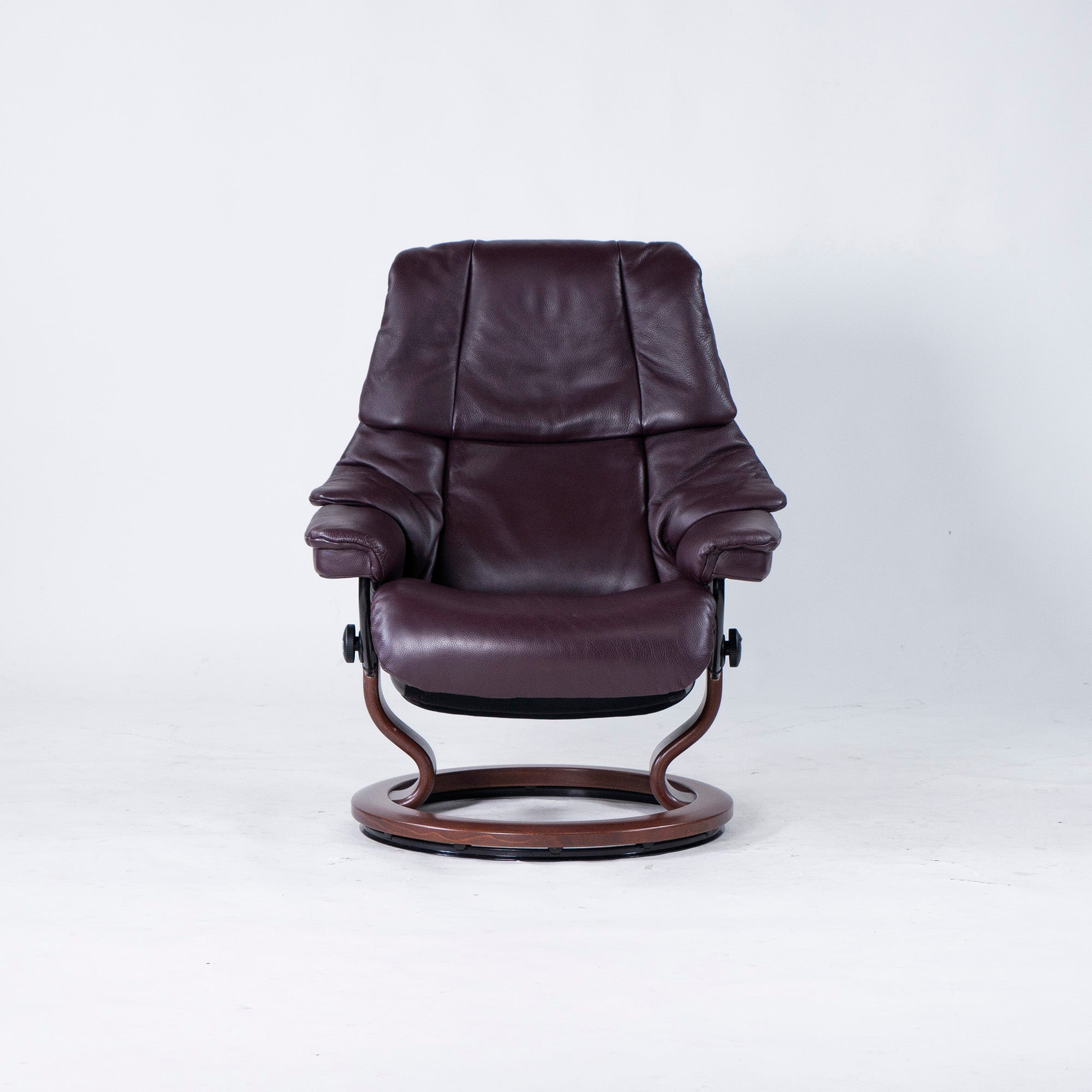 Ekornes Recliner Chair & Ottoman Ekornes Stressless Stressless Chair Reno Medium Bordeaux High Back Genuine Leather