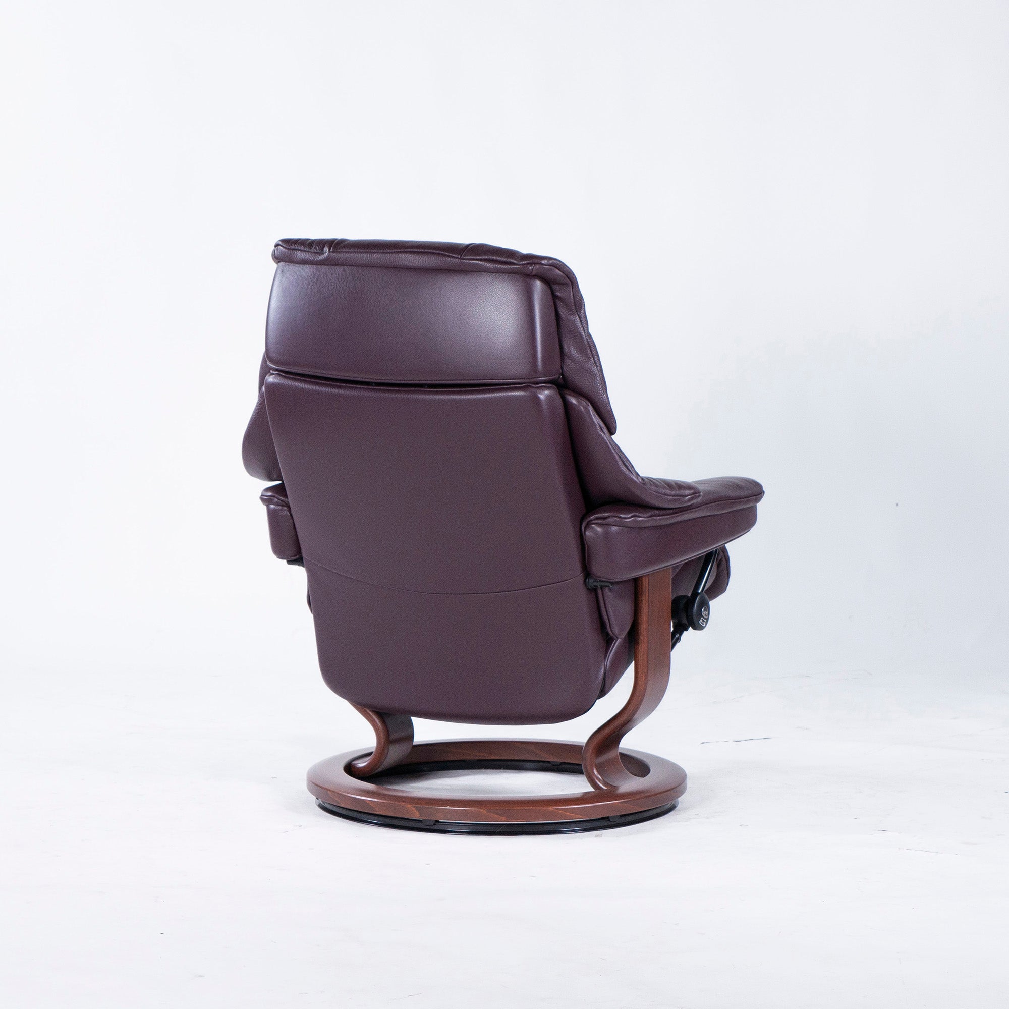 Ekornes Recliner Chair & Ottoman Ekornes Stressless Stressless Chair Reno Medium Bordeaux High Back Genuine Leather