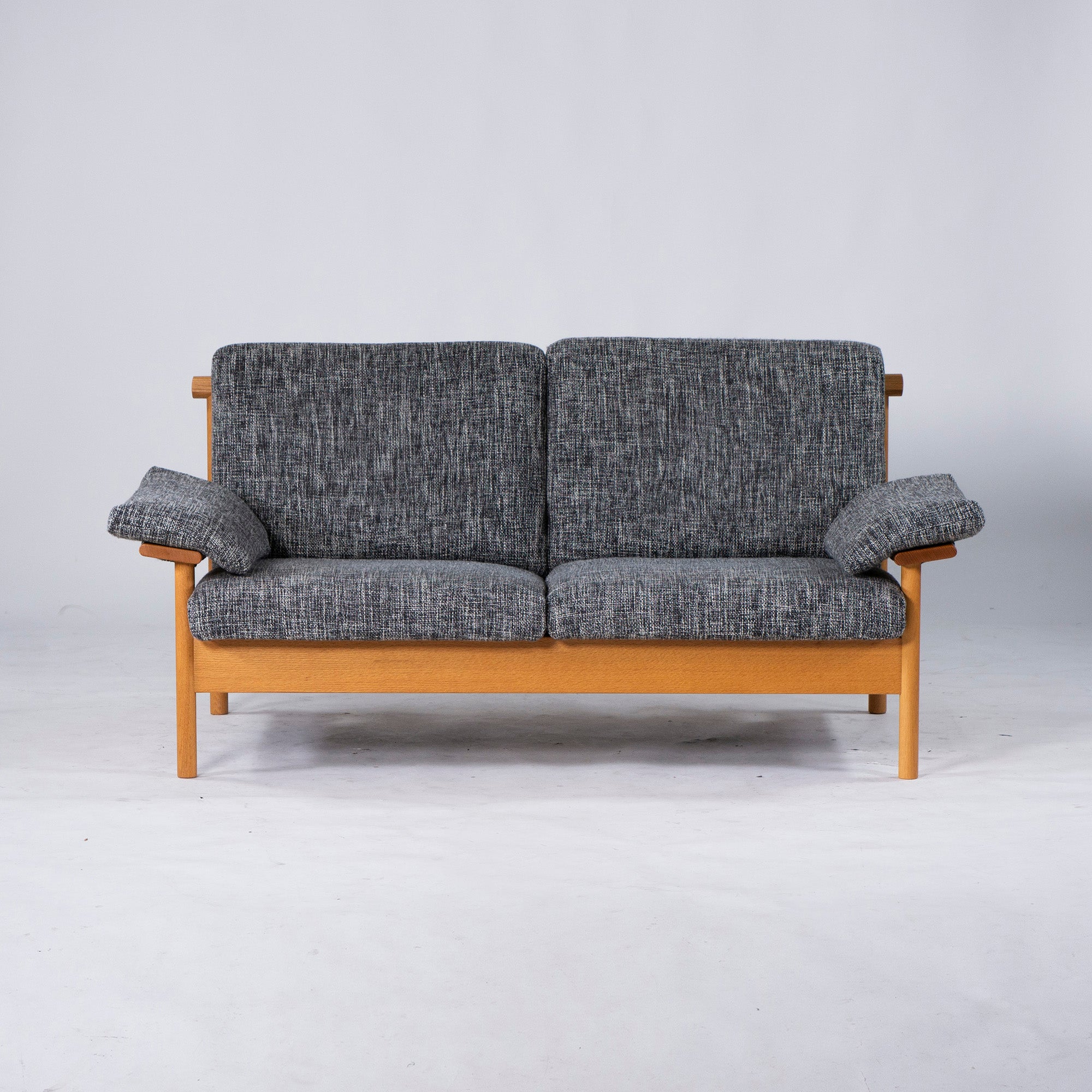 Kashiwa Mokko Sofa KASHIWA BE STYLE Bee Style Bee Sofa 2P Solid Oak Wood Frame Nordic Japanese Modern Natural