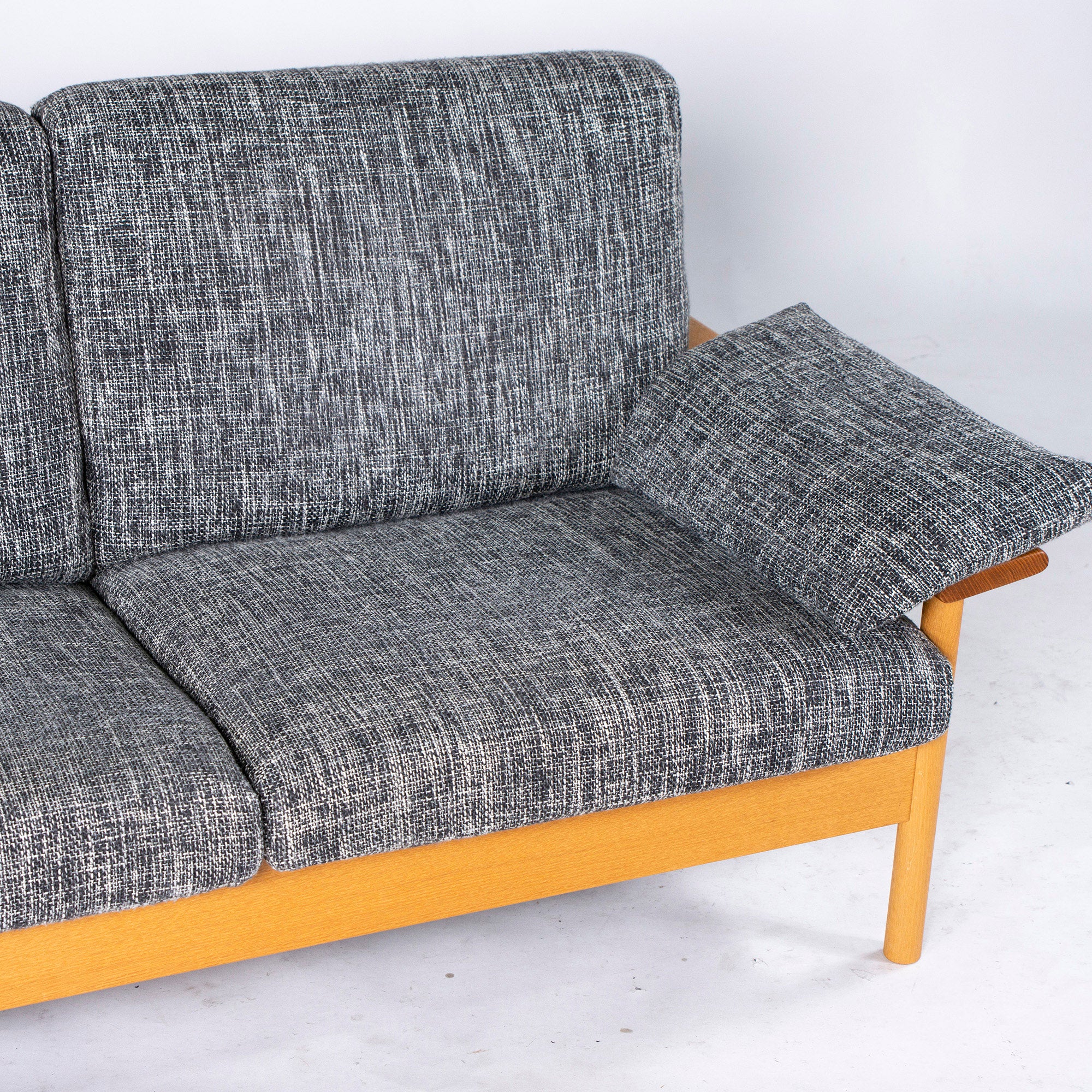Kashiwa Mokko Sofa KASHIWA BE STYLE Bee Style Bee Sofa 2P Solid Oak Wood Frame Nordic Japanese Modern Natural