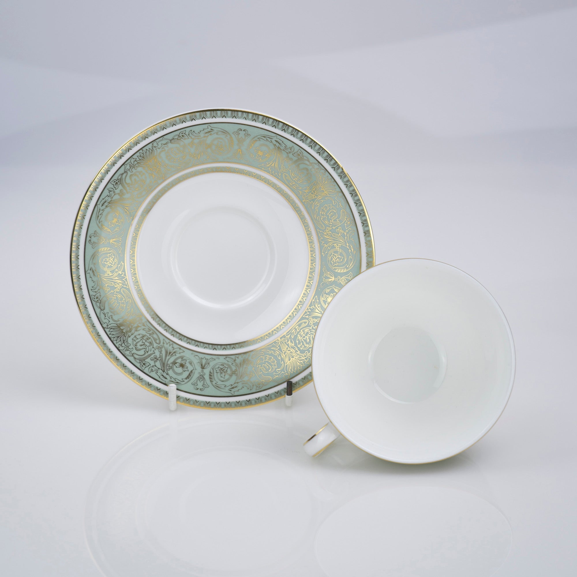 ロイヤルドルトン イングリッシュルネッサンス ROYAL DOULTON ENGLISH RENAISSANCE ティーカップ&ソーサー 5客セット 廃盤品