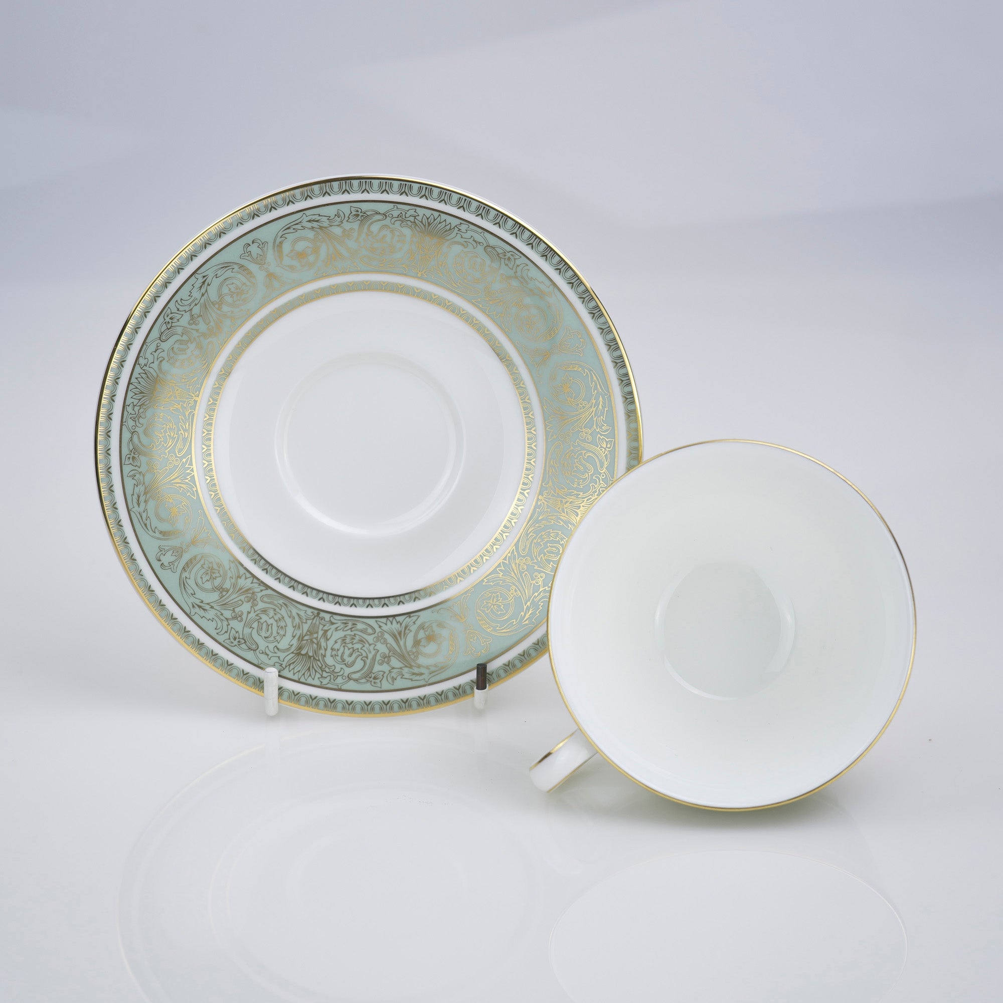 ロイヤルドルトン イングリッシュルネッサンス ROYAL DOULTON ENGLISH RENAISSANCE ティーカップ&ソーサー 5客セット 廃盤品