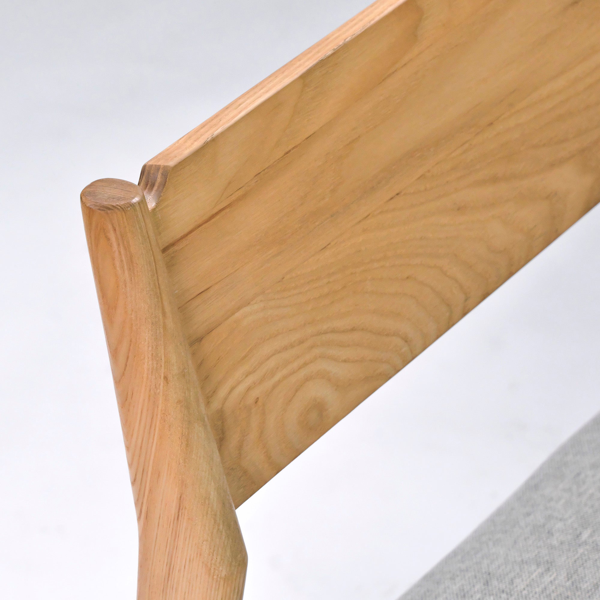 Dining bench Unico SIGNE bench backrest Ash wood covering Nordic design Nordic modern Natural