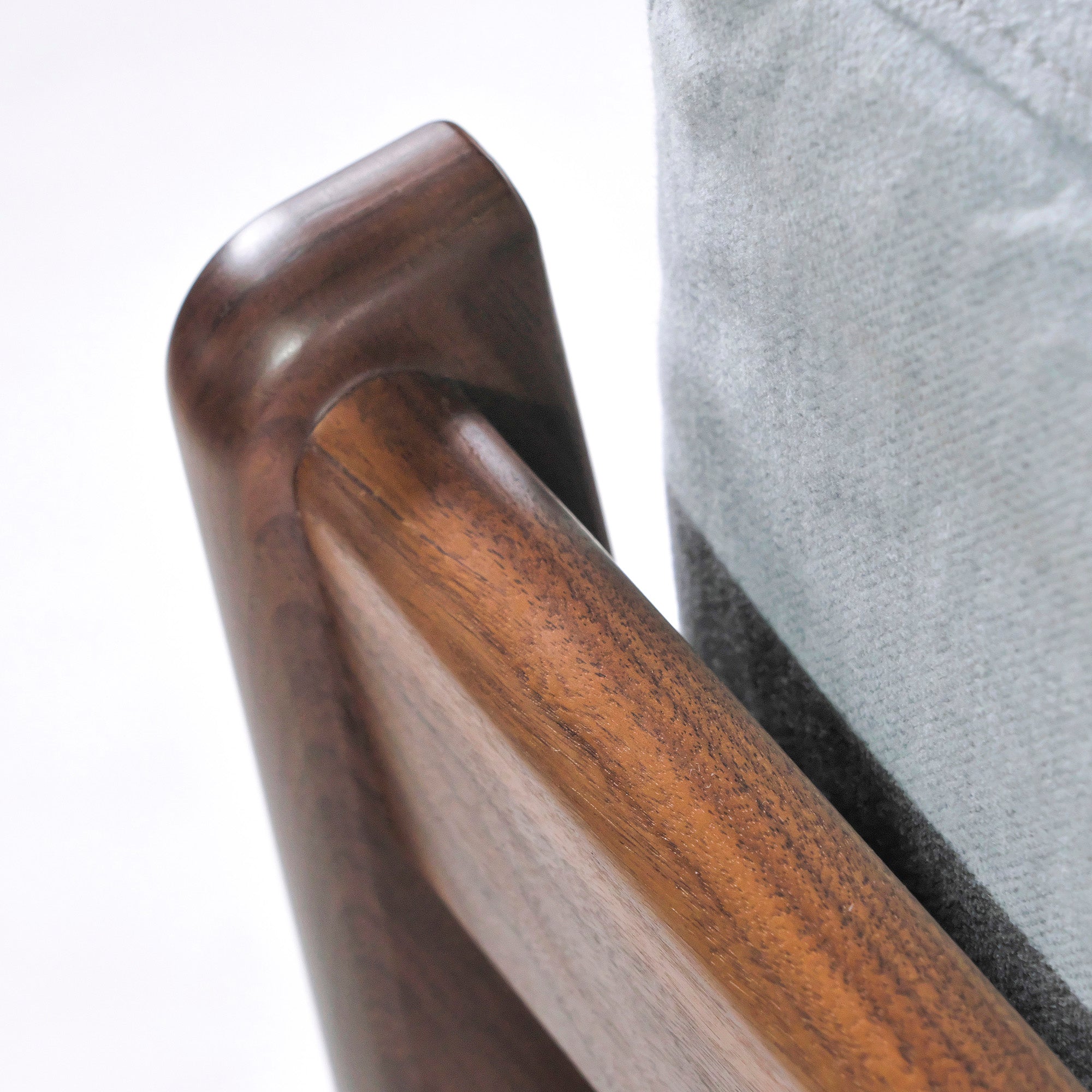 BRUNCH SO-0061 High-back sofa 2.5P Solid walnut Oil finish Nordic Natural modern