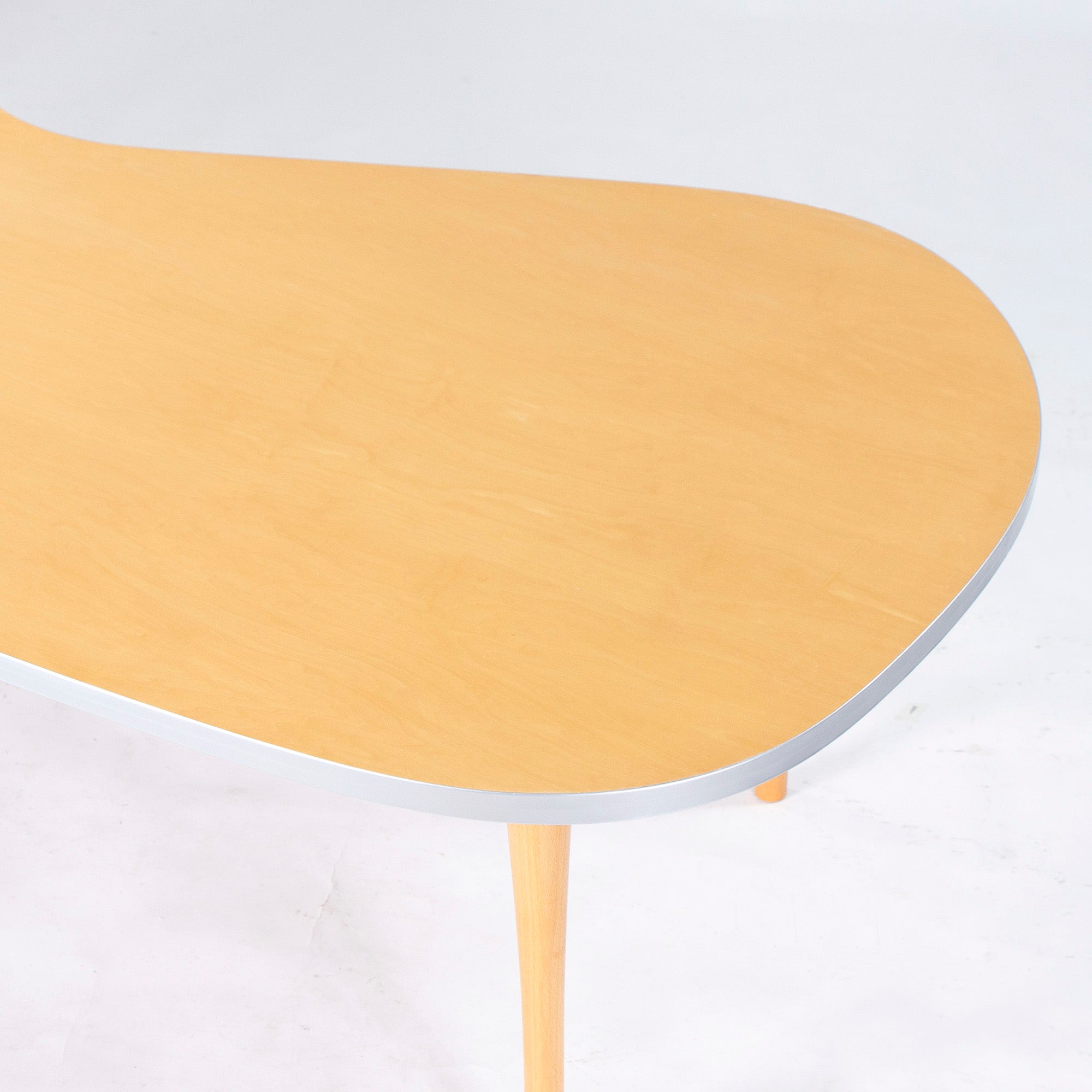 Dining table IDEE CURVED PLYWOOD TABLE Curved plywood table Custom-made Rare Whale table Beech wood