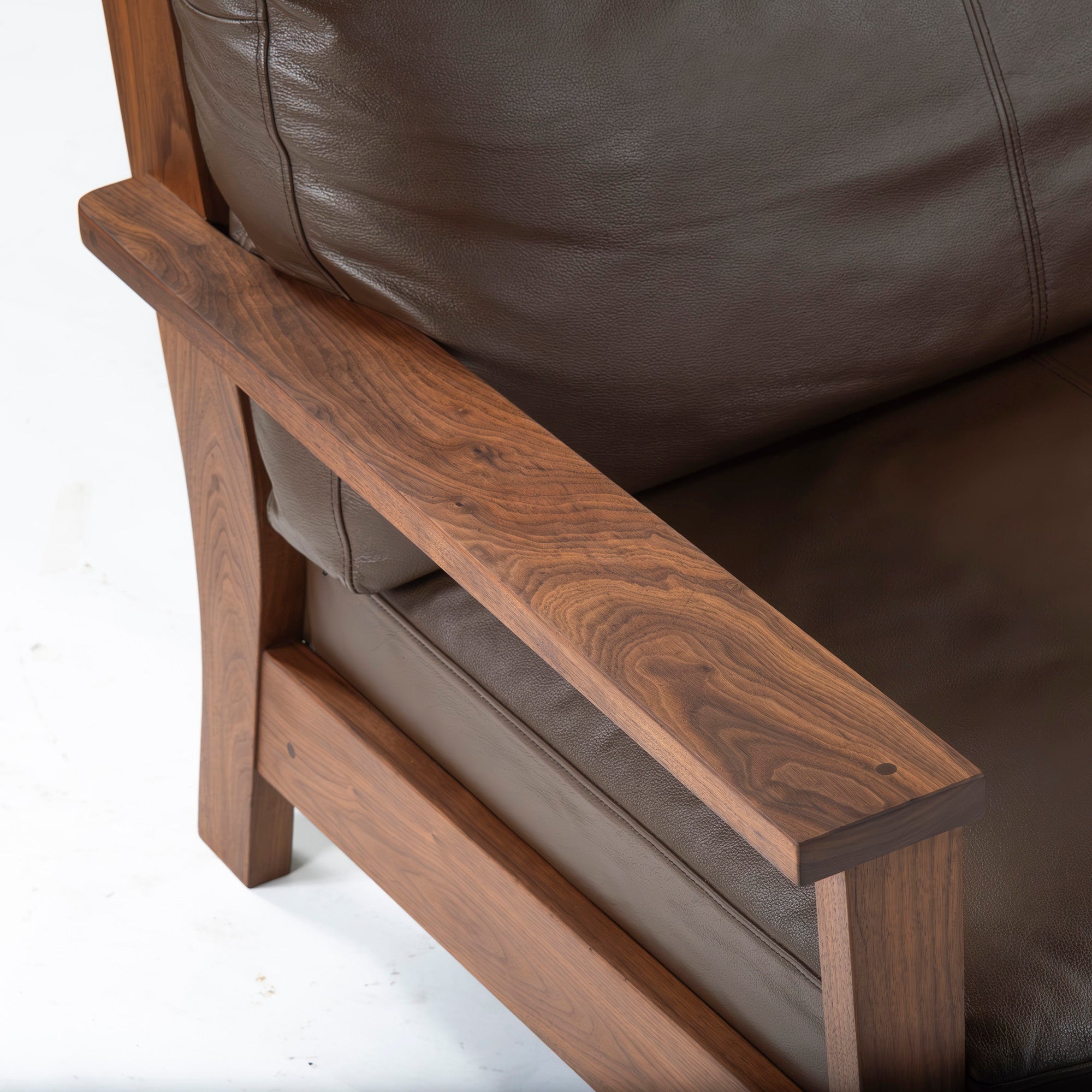 MASTERWAL Picchio PS1 sofa, solid walnut, oil finish, genuine leather, wood frame