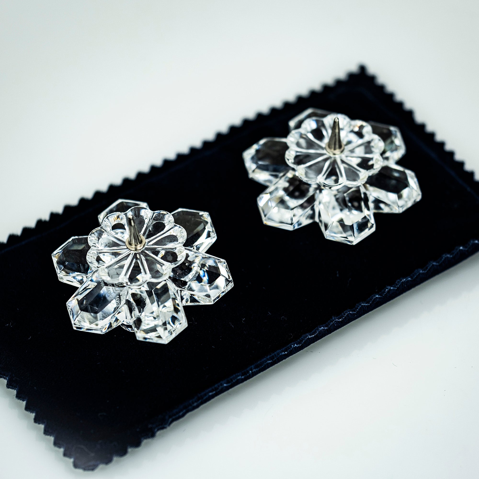 Swarovski Snowflake Candle Holder Set of 2 1989 Old Engraving Discontinued