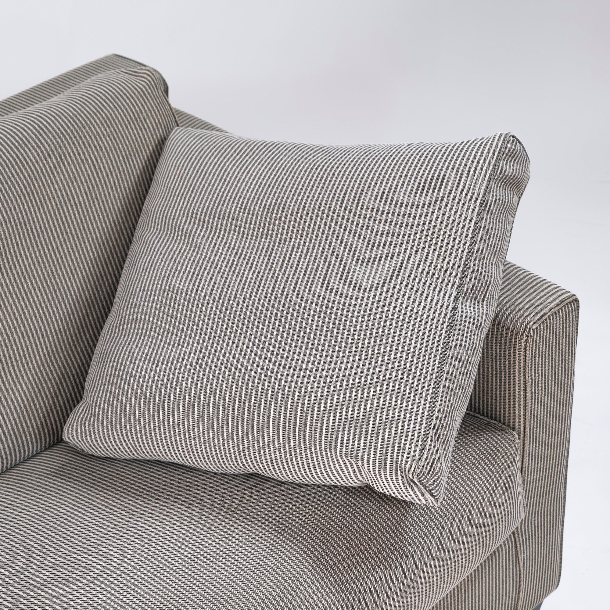 Eilersen sofa, eilersen STOCKHOLM, 2-seater, feather, ACTUS, Nordic, Denmark