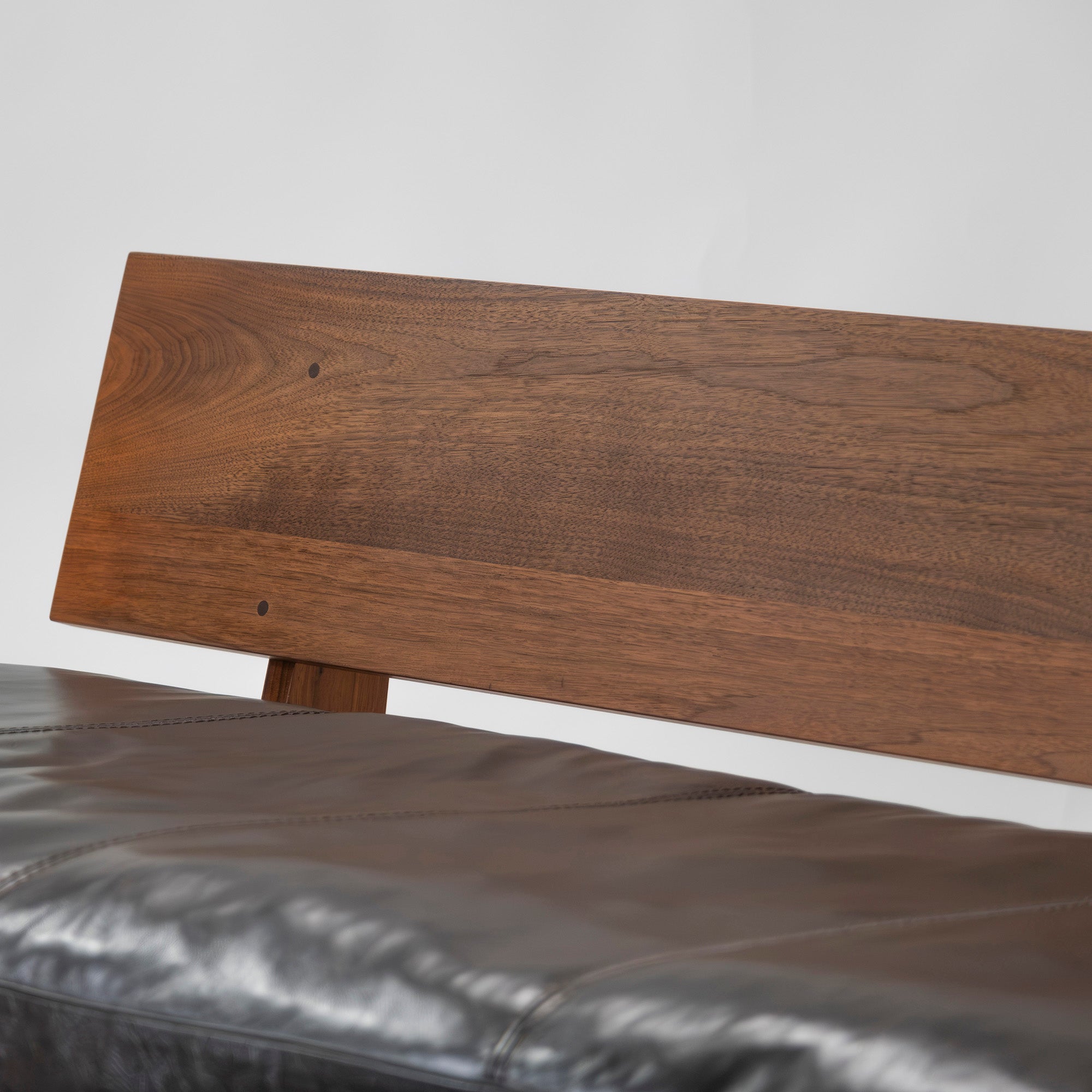 ACTUS sofa ACTUS five by five TILL w160 solid walnut leather genuine leather