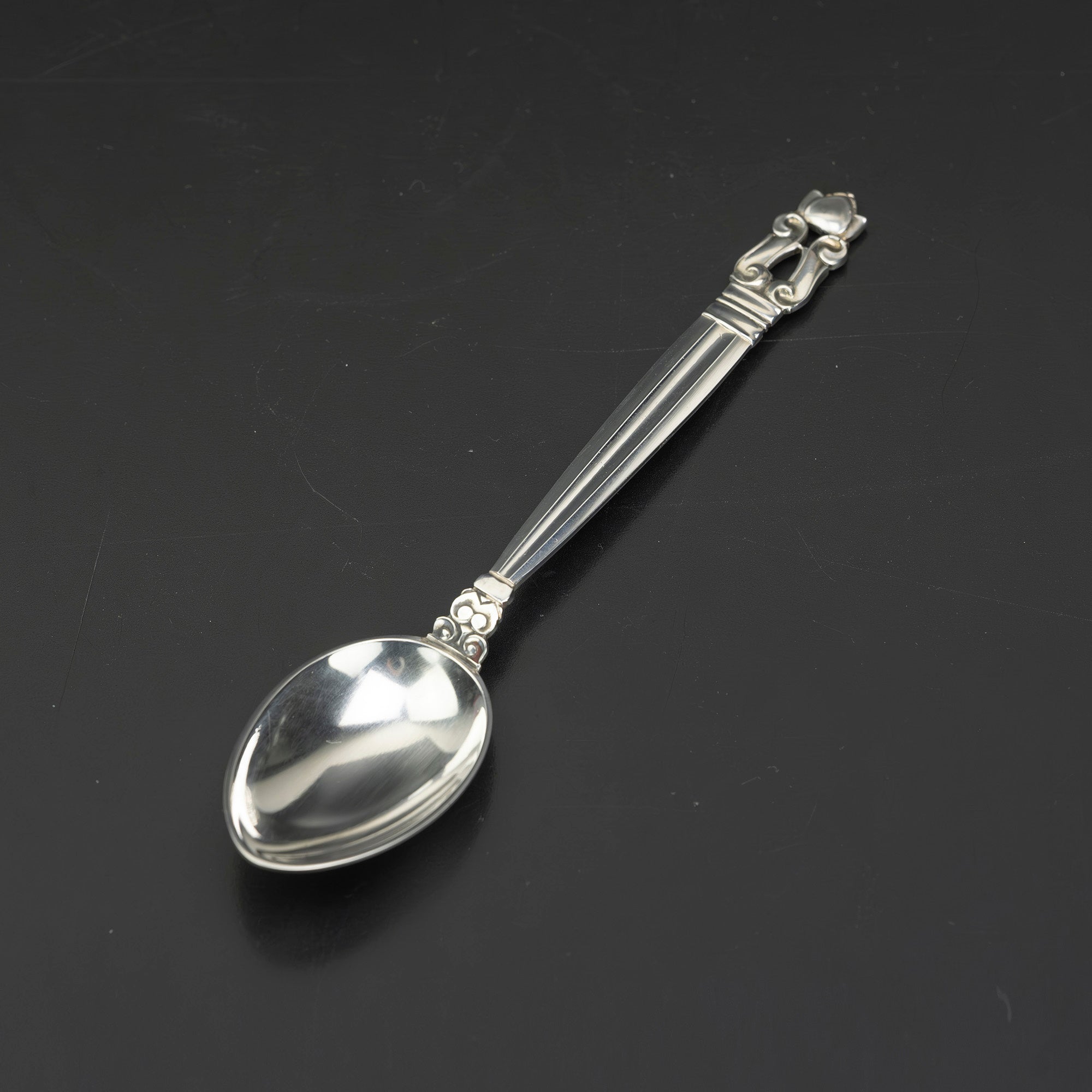 ジョージ ジェンセン エコーン GEORG JENSEN ACORN スターリングシルバー スプーン 箱付き