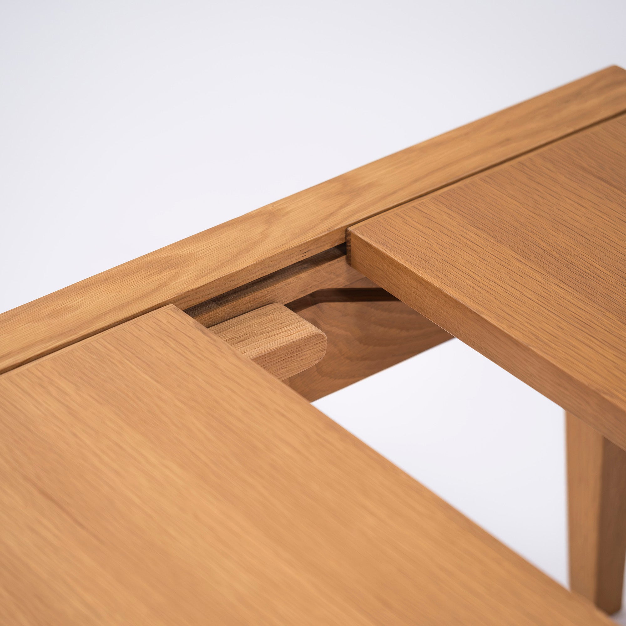 ACTUS ALCHEMY Center Table Living Table Oak Wood Extension Top Extendable Scandinavian