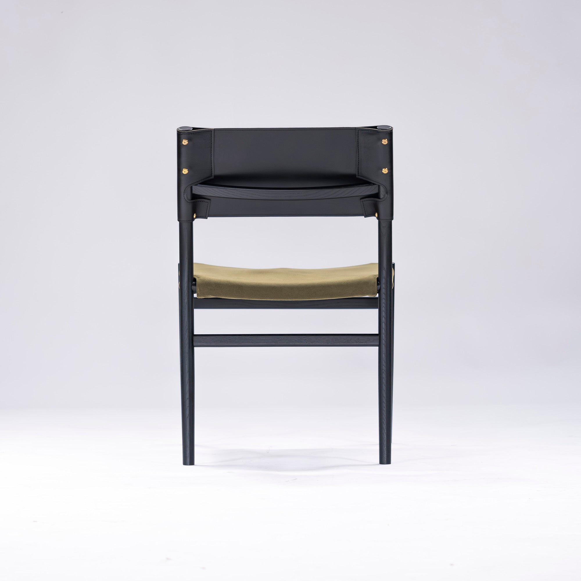 MASTERWAL YU UC4 Dining Chair, Red Oak, Black Paint (2), Genuine Leather, Modern, Scandinavian
