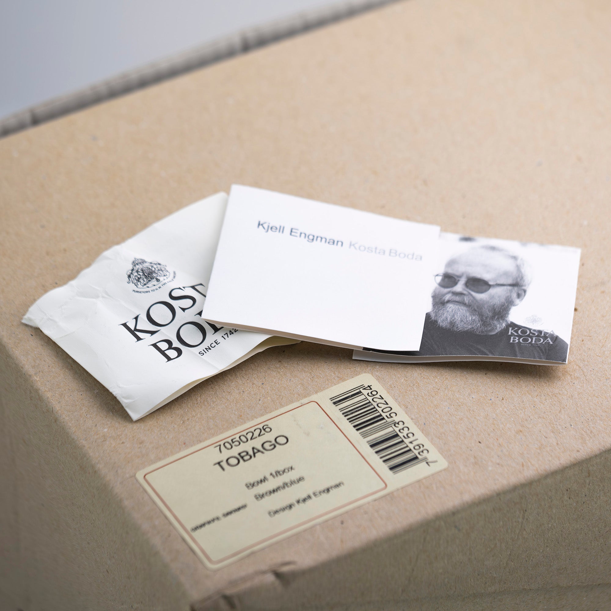 Costa Boda Shell Engman Tobago Large Base Bowl Art Glass Crystal Object