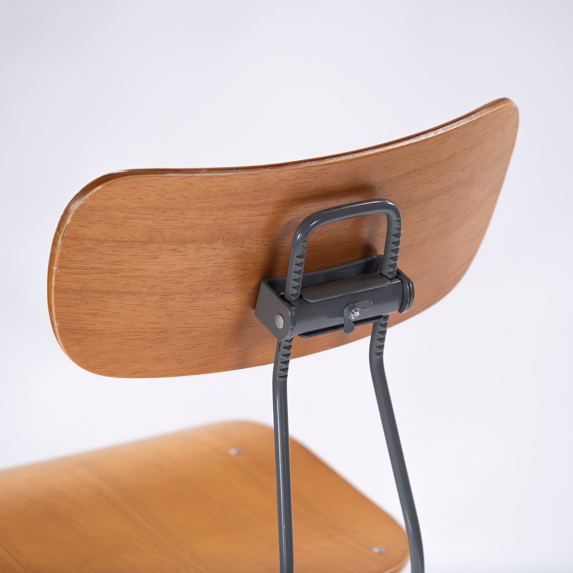 Counter Chair Northern Ohio TOLEDO Toledo Swivel Chair Industrial Vintage Style