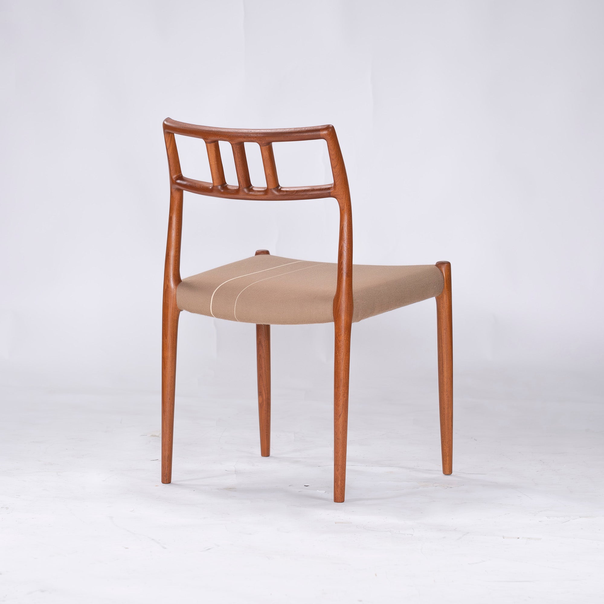 Dining chair JL Moller JLMOLLER model 79(1) Teak wood Nordic vintage Made in Denmark Niels O. Moller