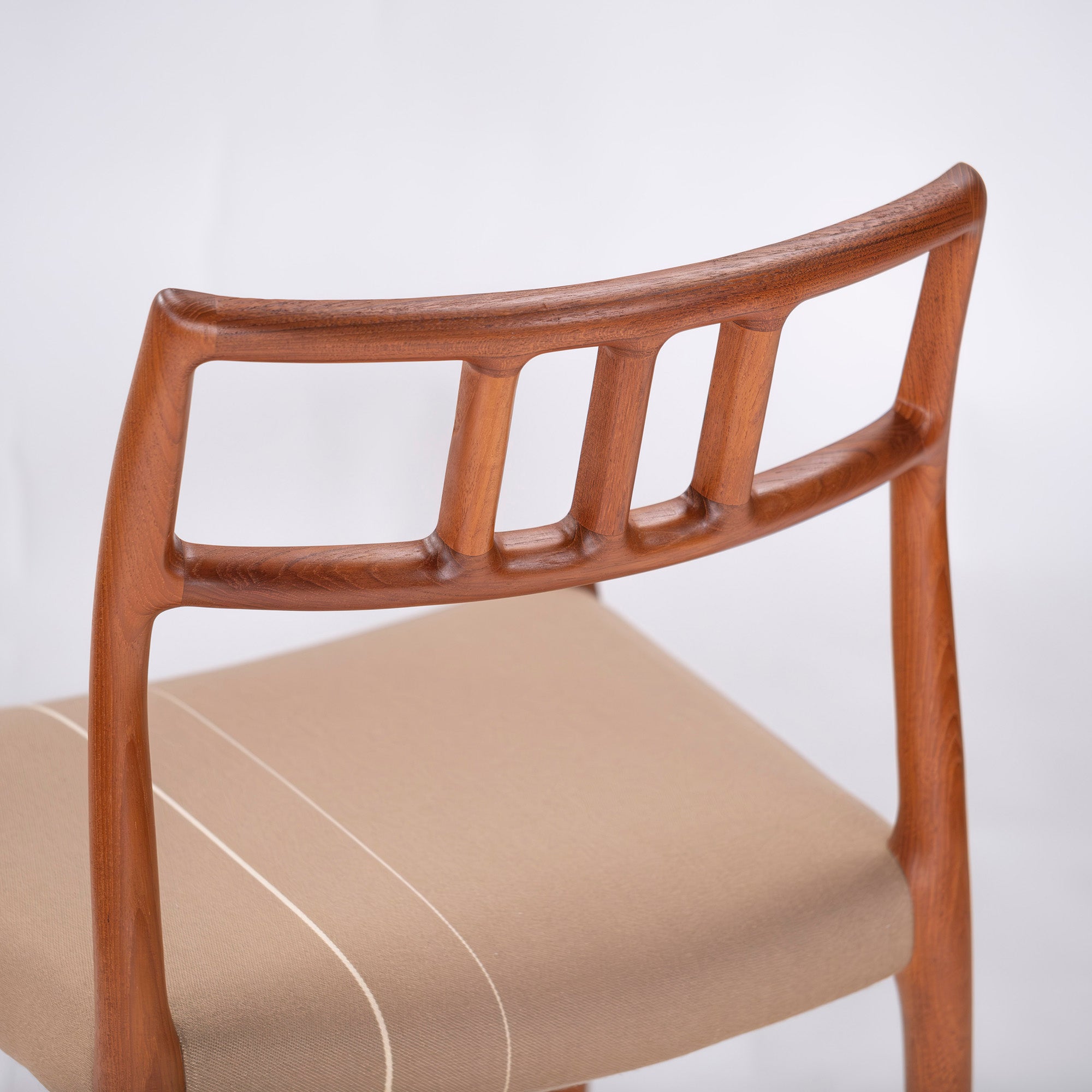 Dining chair JL Moller JLMOLLER model 79(1) Teak wood Nordic vintage Made in Denmark Niels O. Moller