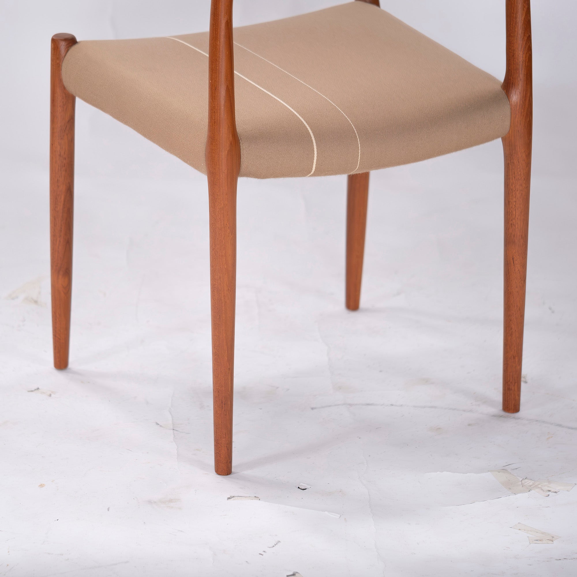 Dining chair JL Moller JLMOLLER model 79(1) Teak wood Nordic vintage Made in Denmark Niels O. Moller