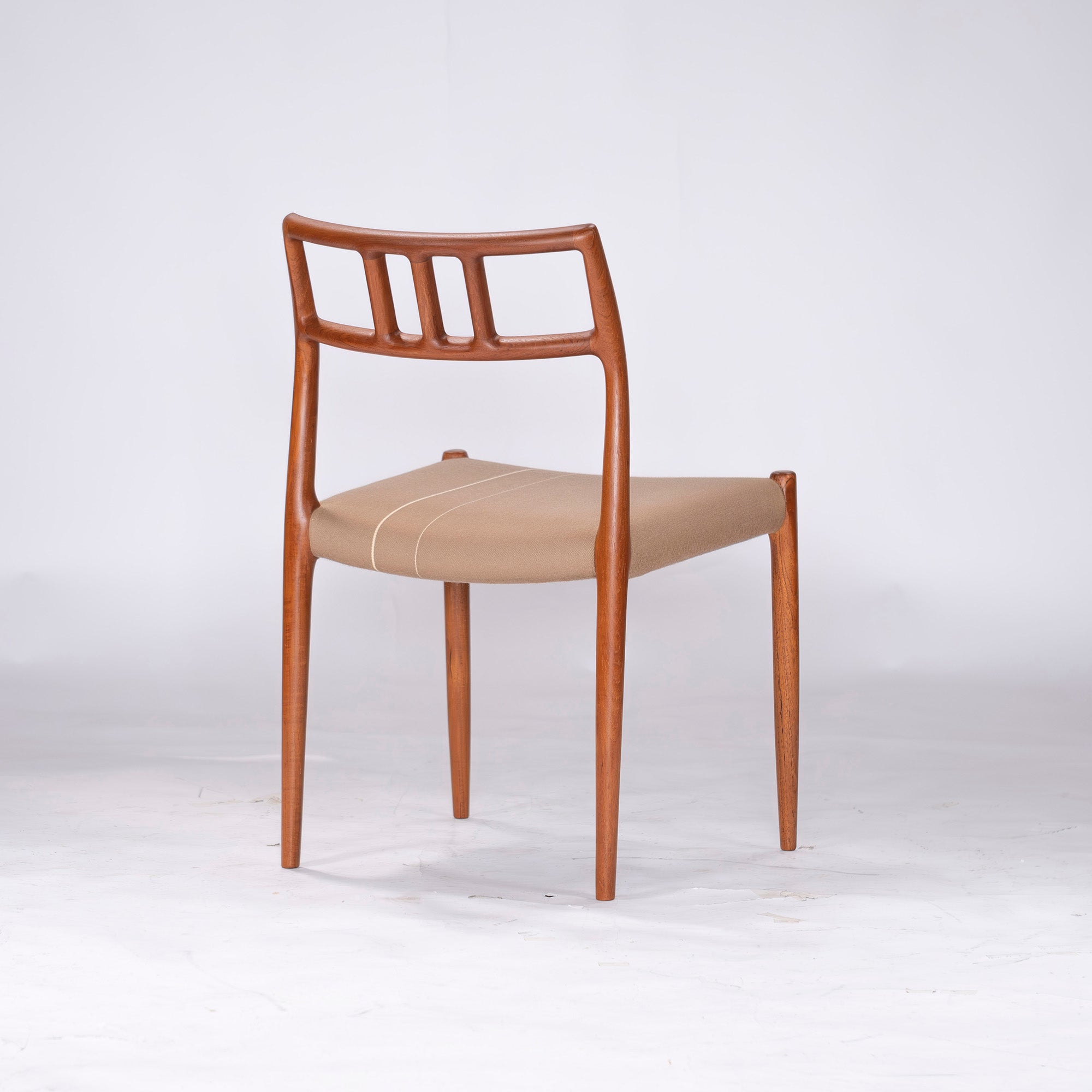 Dining chair JL Moller JLMOLLER model 79(2) Teak wood Nordic vintage Made in Denmark Niels O. Moller