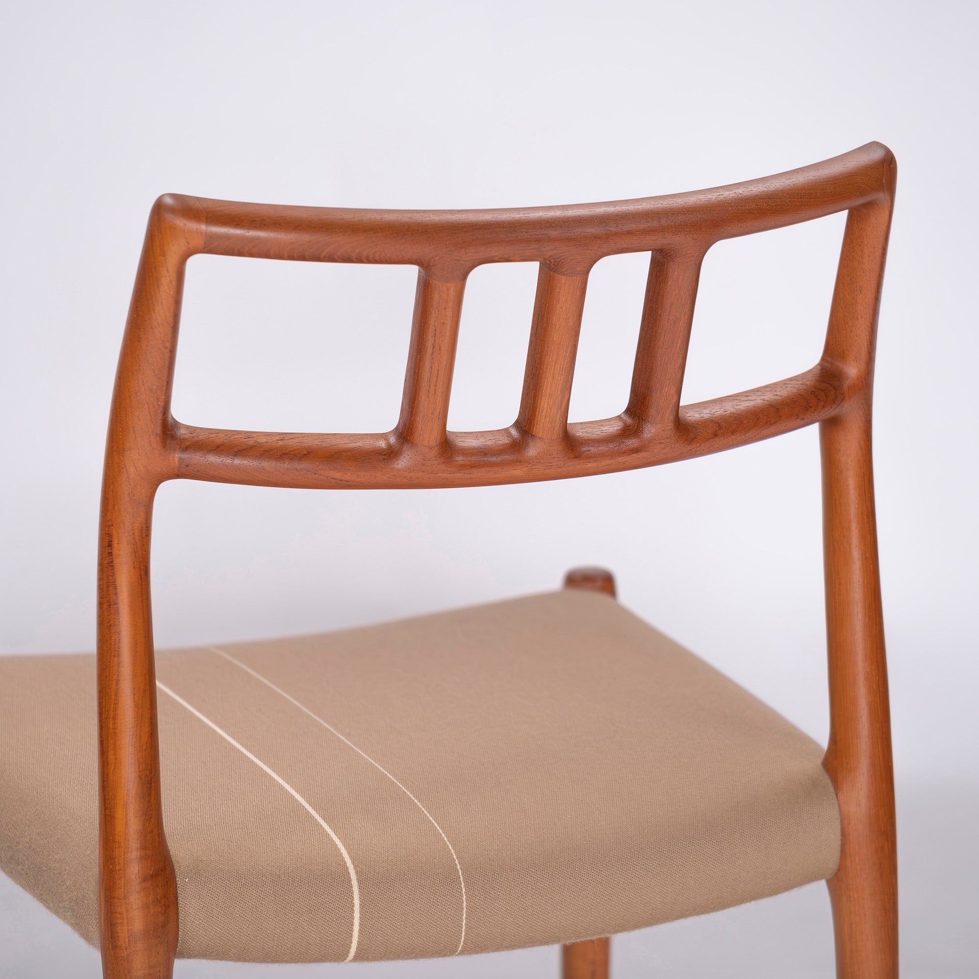 Dining chair JL Moller JLMOLLER model 79(2) Teak wood Nordic vintage Made in Denmark Niels O. Moller