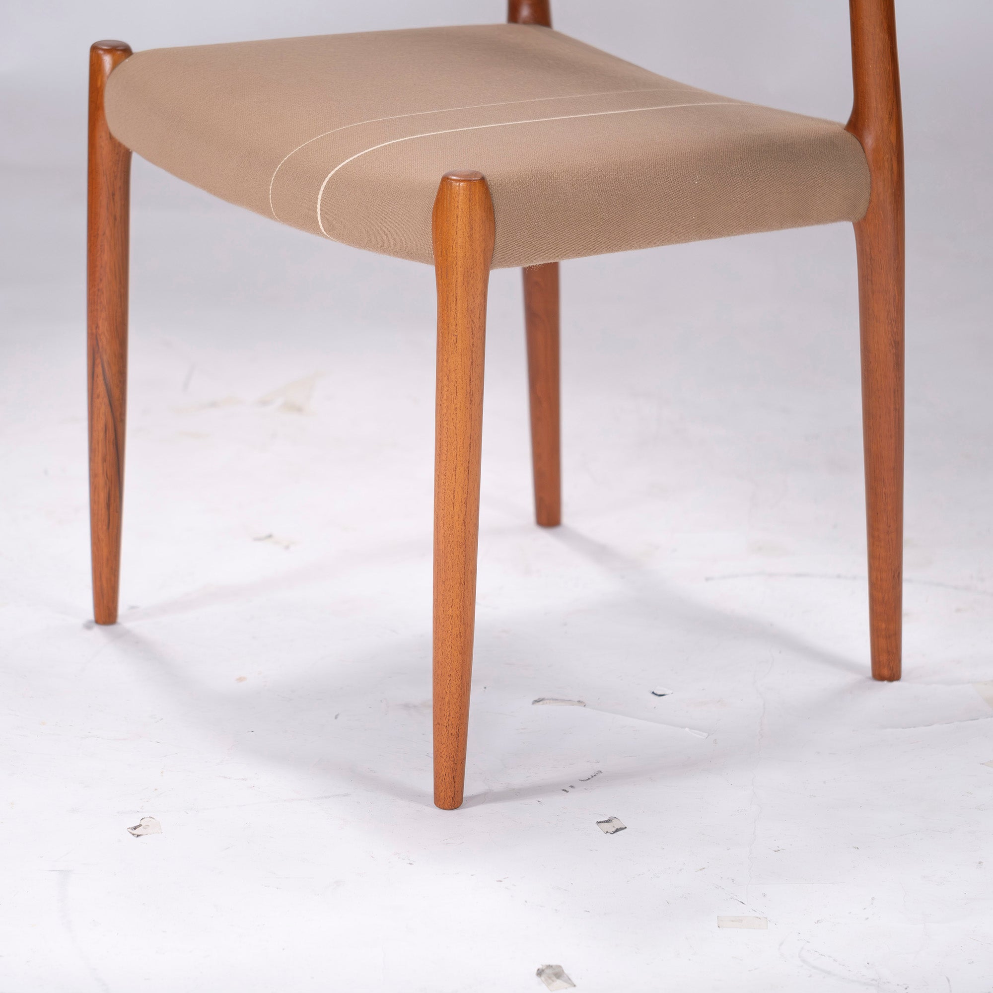 Dining chair JL Moller JLMOLLER model 79(2) Teak wood Nordic vintage Made in Denmark Niels O. Moller