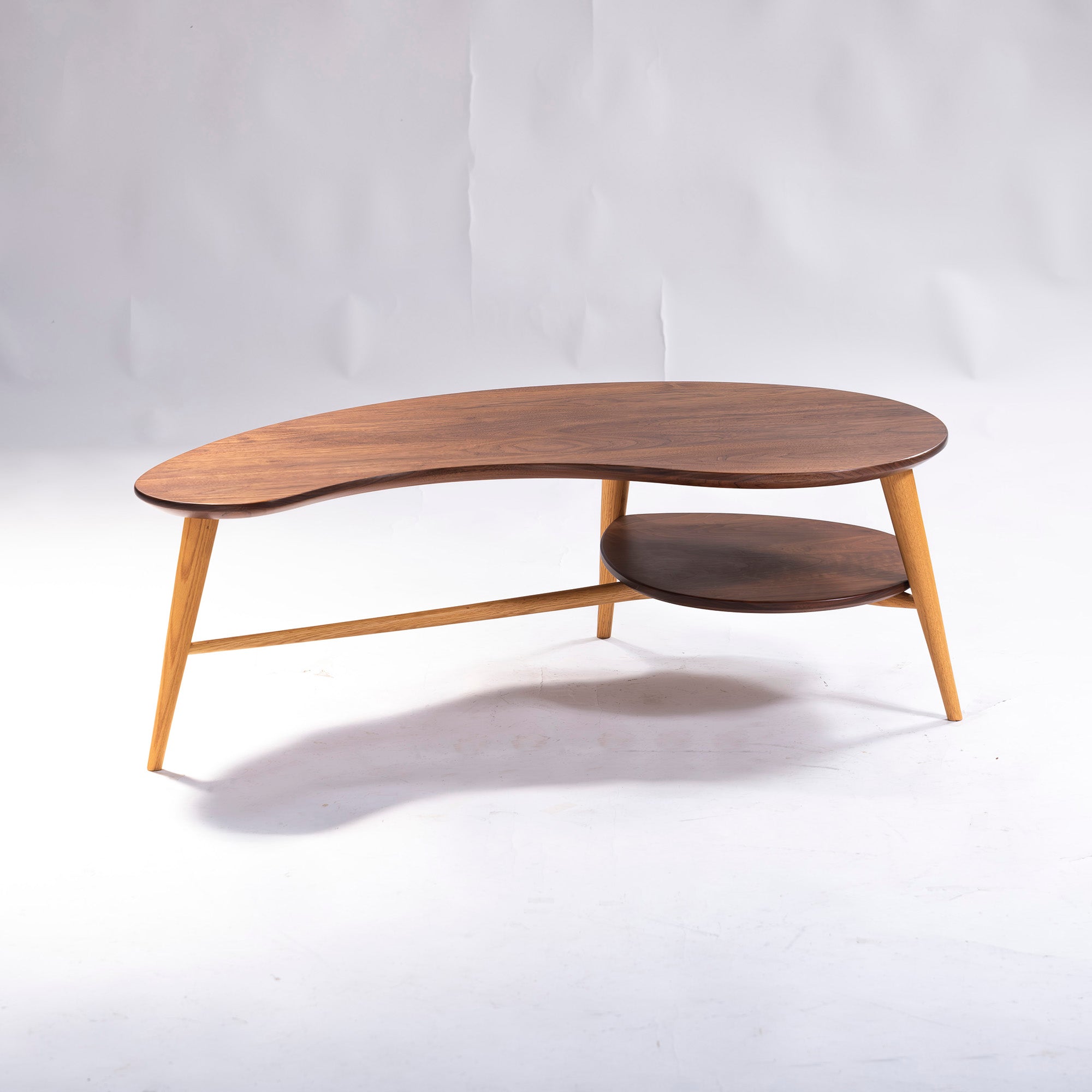 Center table Kashiwa Mokko CIVIL Living table CT66LK Bean top Walnut x oak Bean-shaped top Solid wood