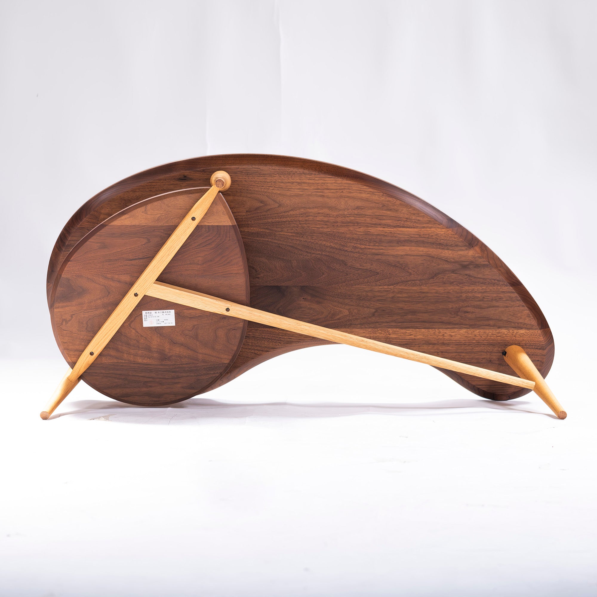 Center table Kashiwa Mokko CIVIL Living table CT66LK Bean top Walnut x oak Bean-shaped top Solid wood