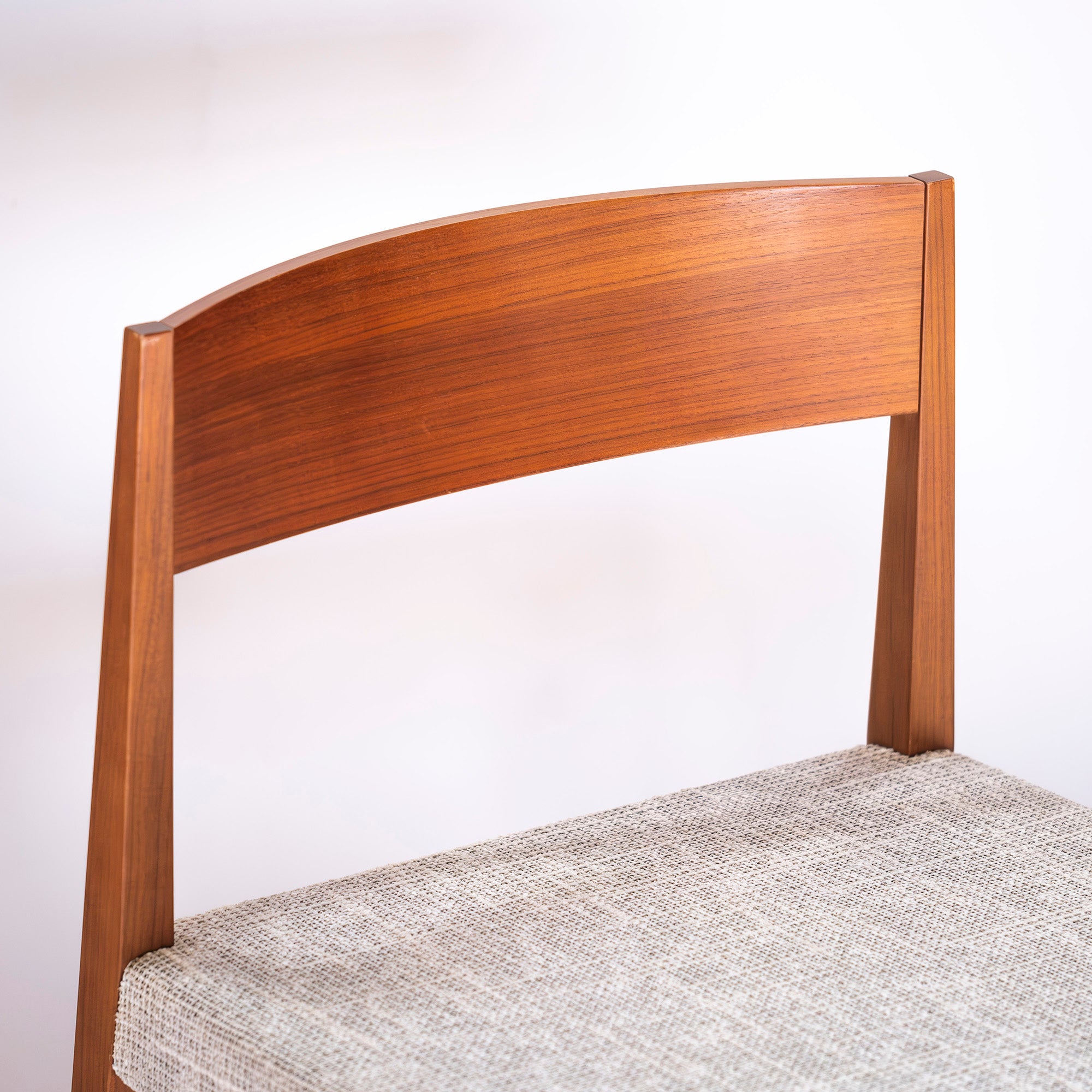 Arflex Dining Chair arflex SHIN Shin Chair (2) Walnut Italian Modern Carlo Colombo Discontinued